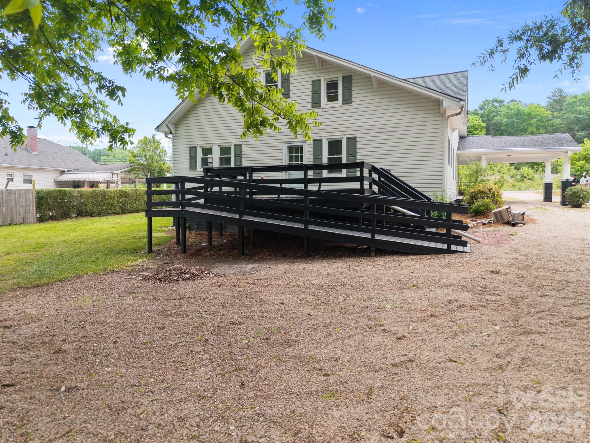 2407 N Main Street — Kannapolis