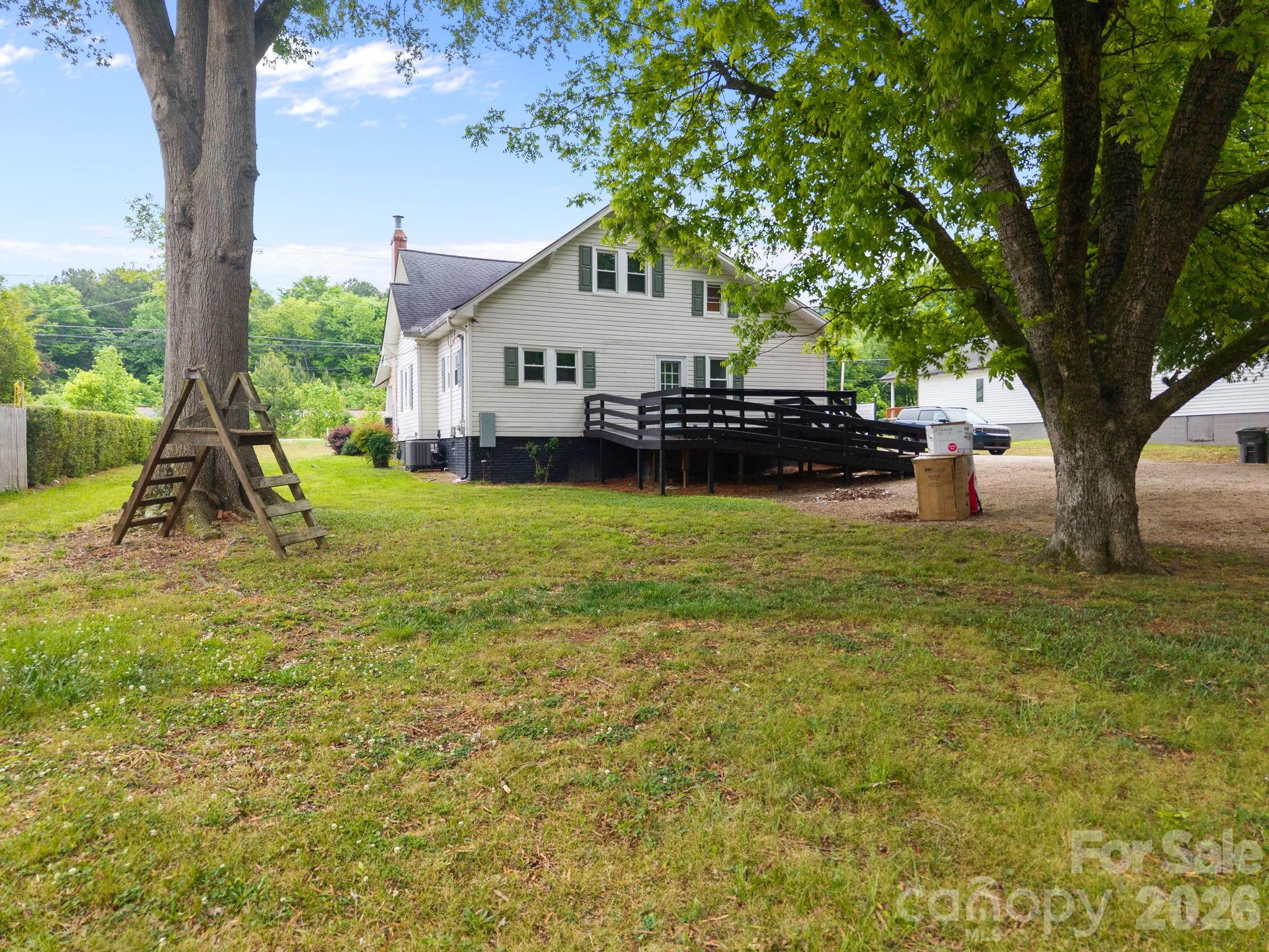 2407 N Main Street — Kannapolis