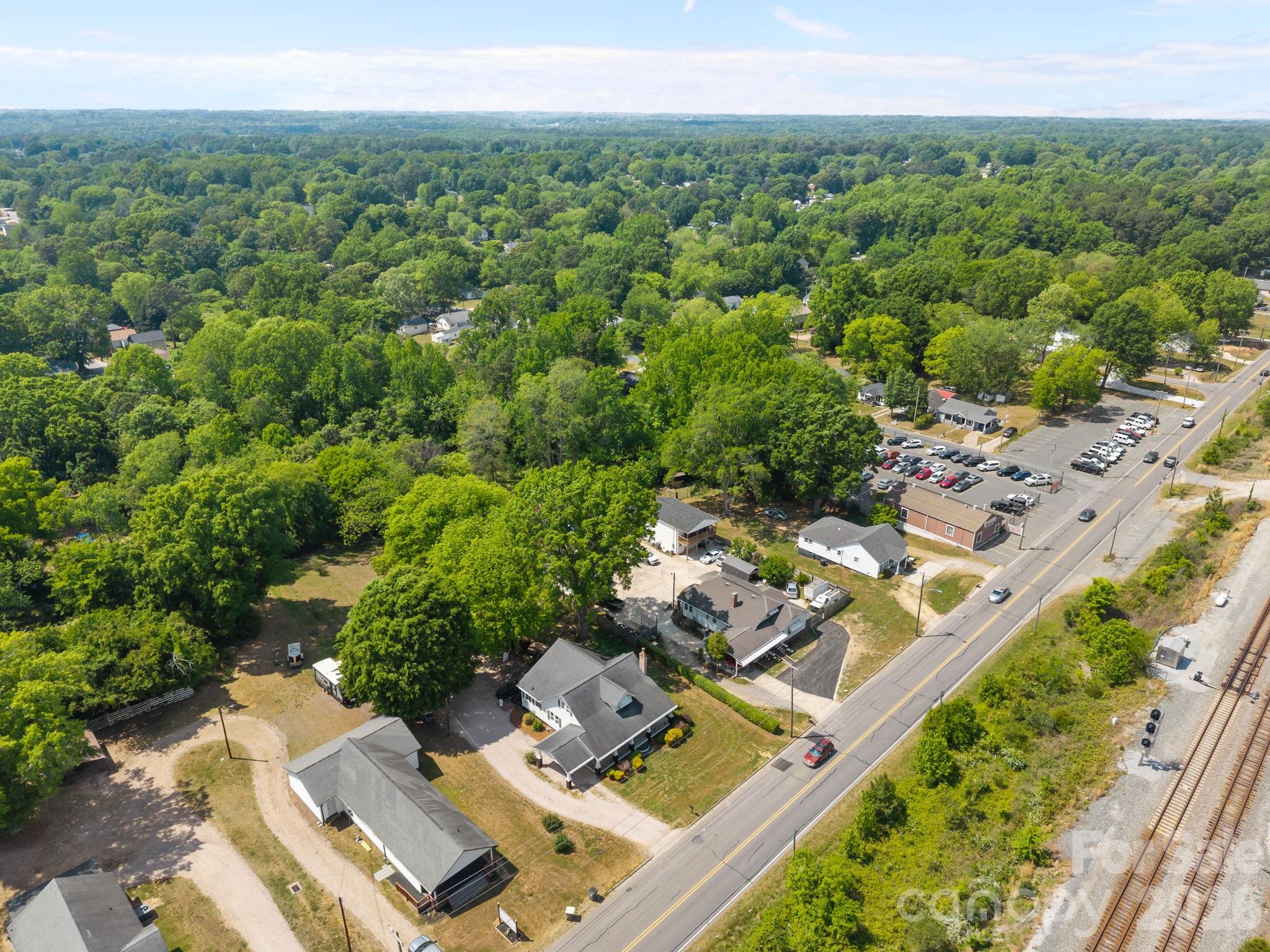 2407 N Main Street — Kannapolis