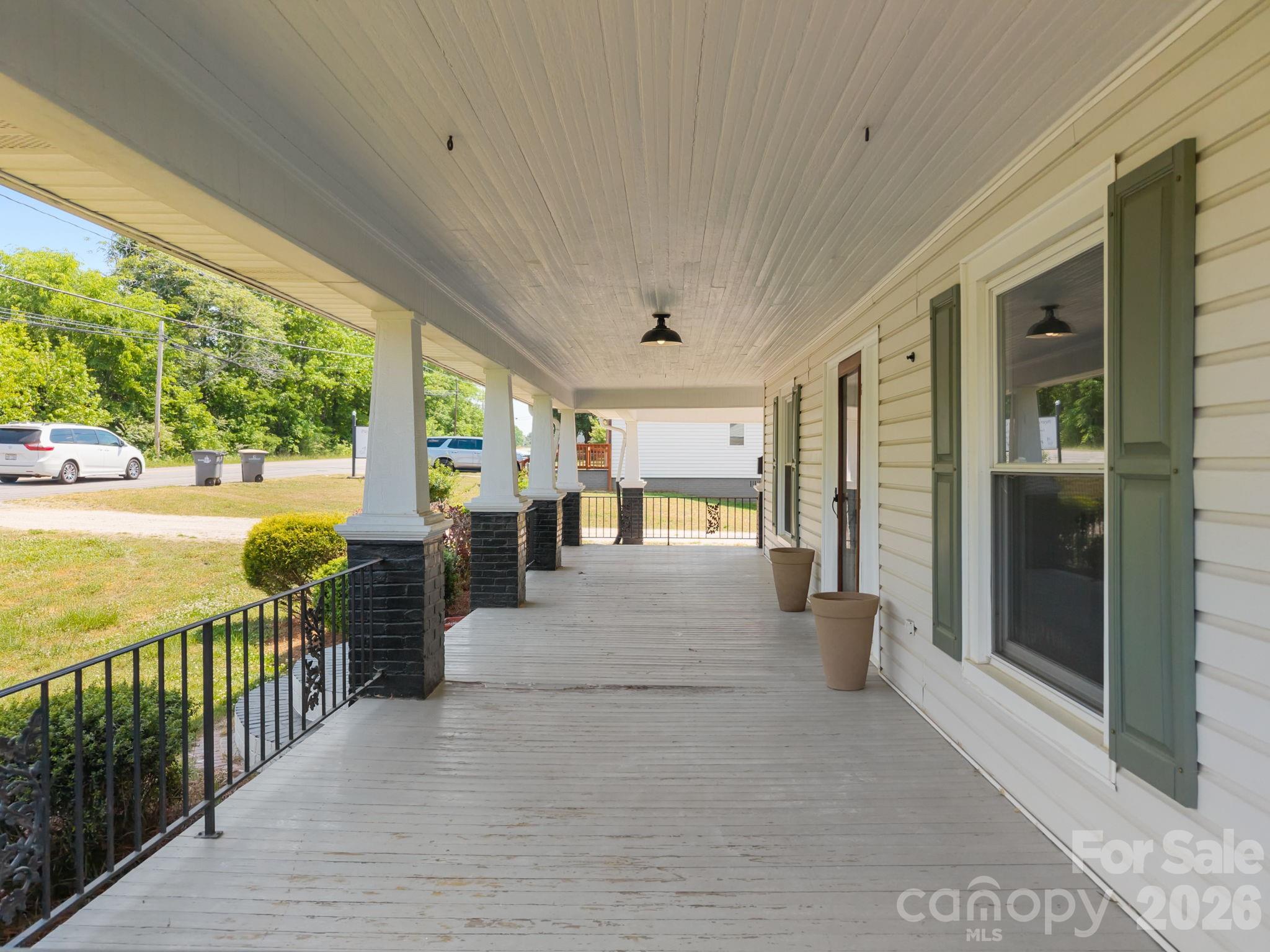 2407 N Main Street — Kannapolis