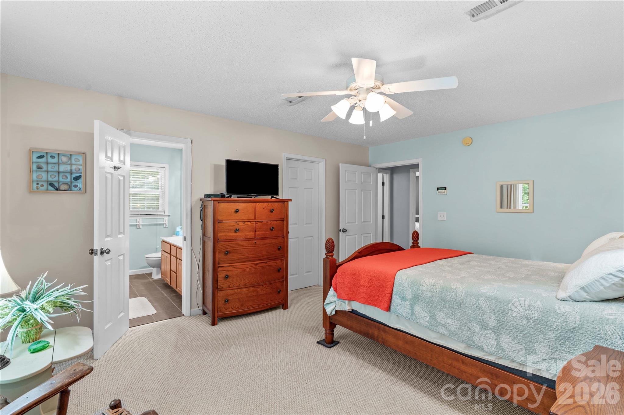 104 Parkers Grove Lane — Statesville