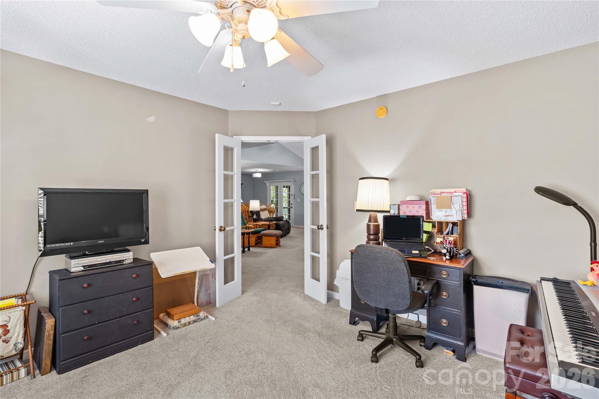 104 Parkers Grove Lane — Statesville