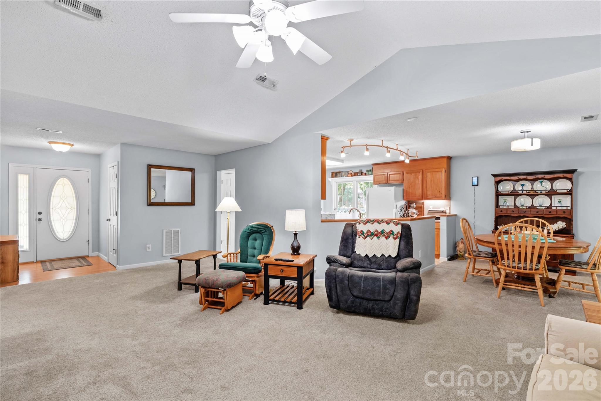 104 Parkers Grove Lane — Statesville