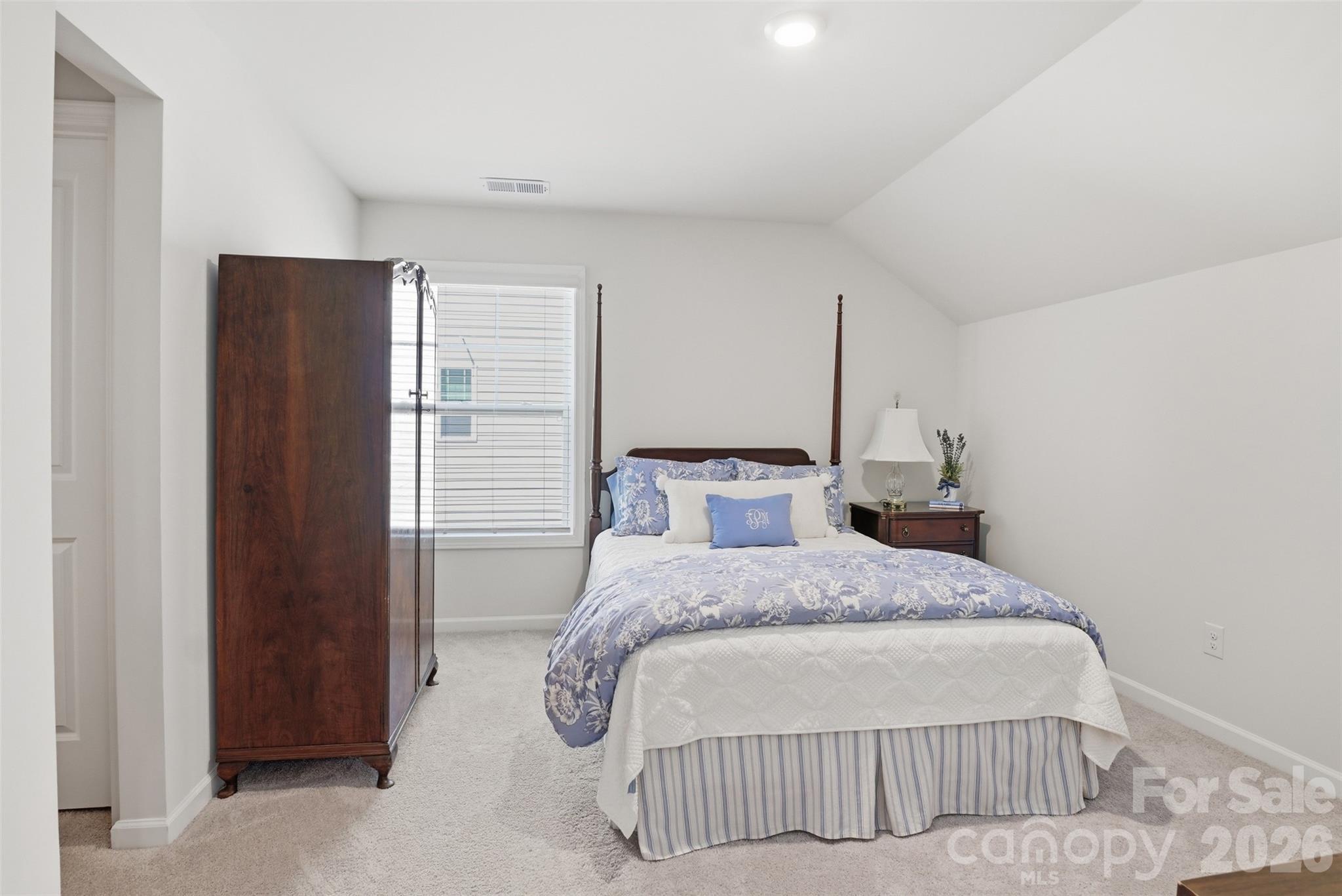 141 Rhuidean Court — Troutman