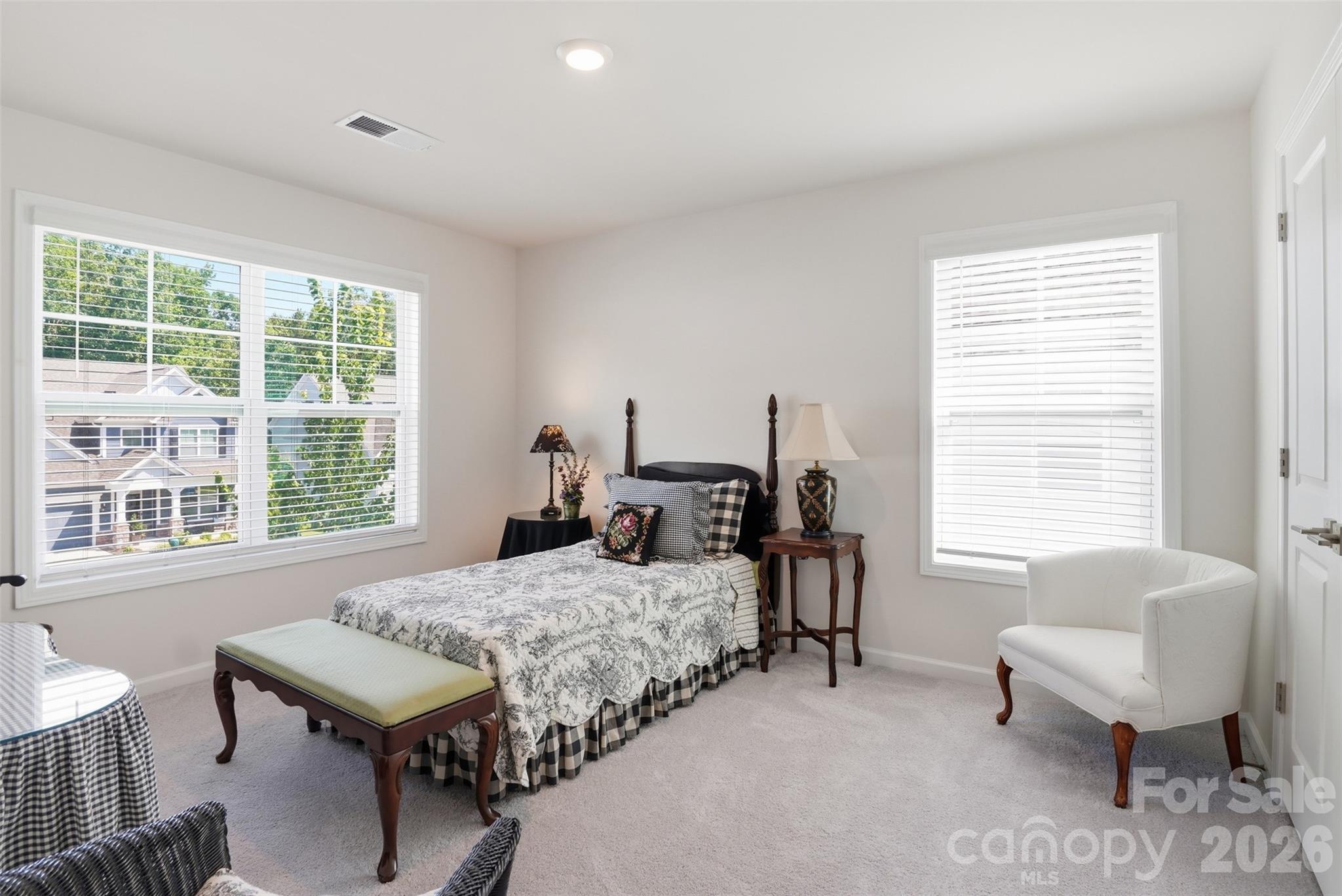 141 Rhuidean Court — Troutman