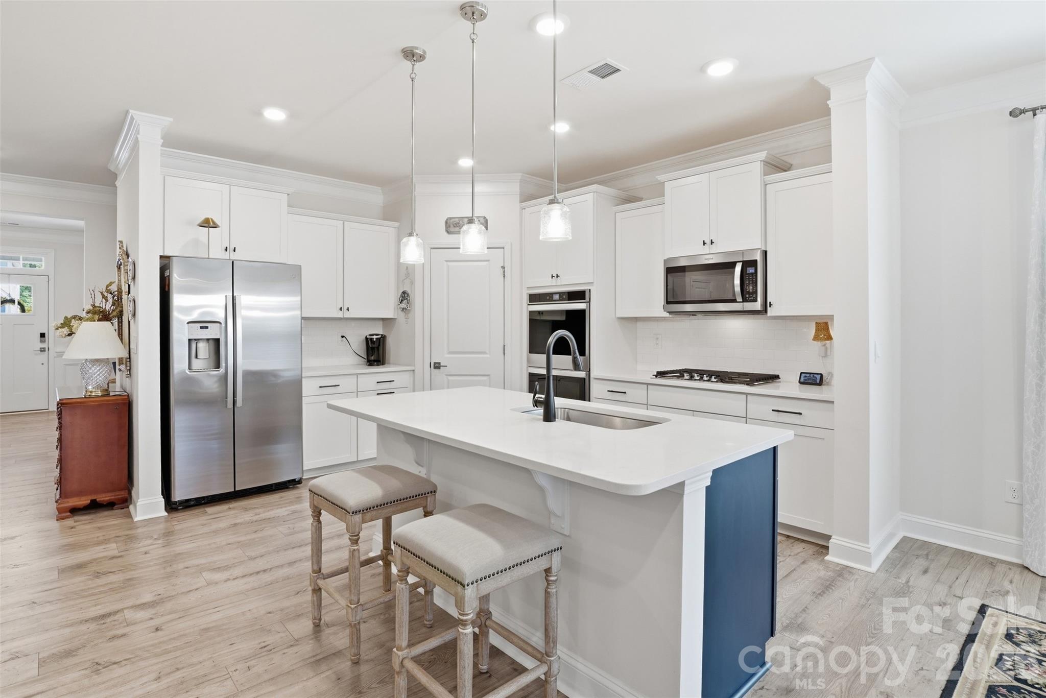 141 Rhuidean Court — Troutman
