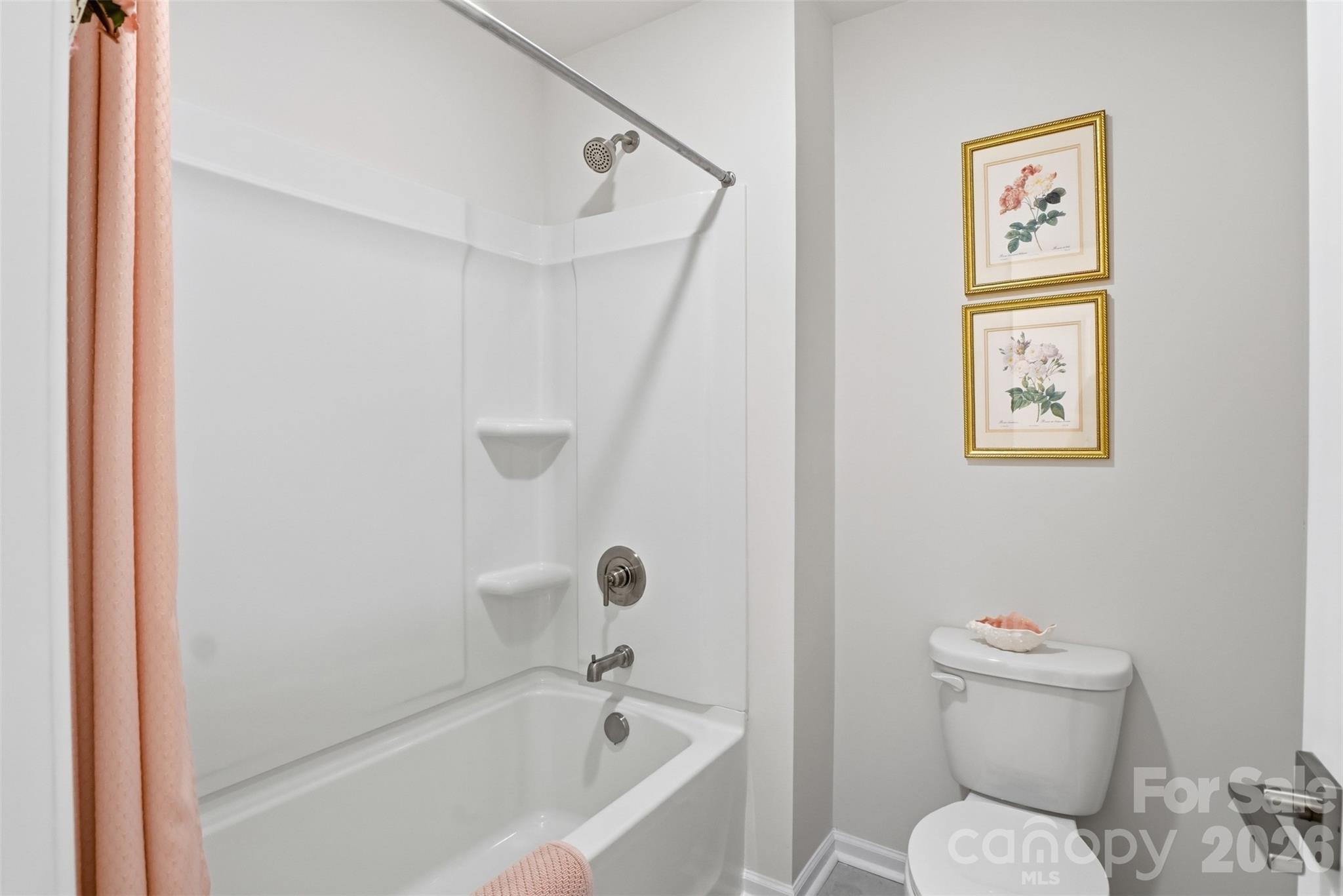 141 Rhuidean Court — Troutman