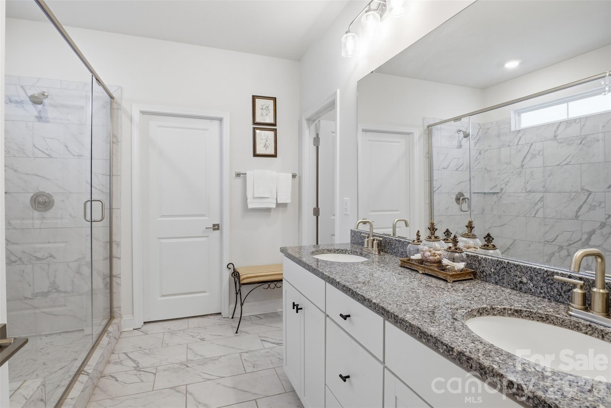 141 Rhuidean Court — Troutman