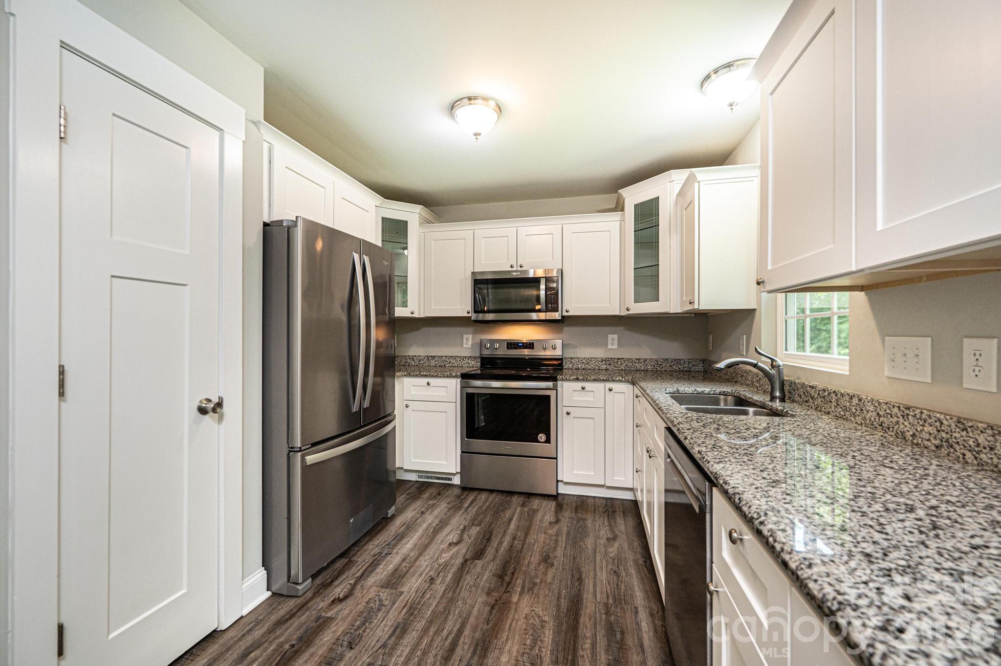 3605 Still Knoll Lane — Sherrills Ford