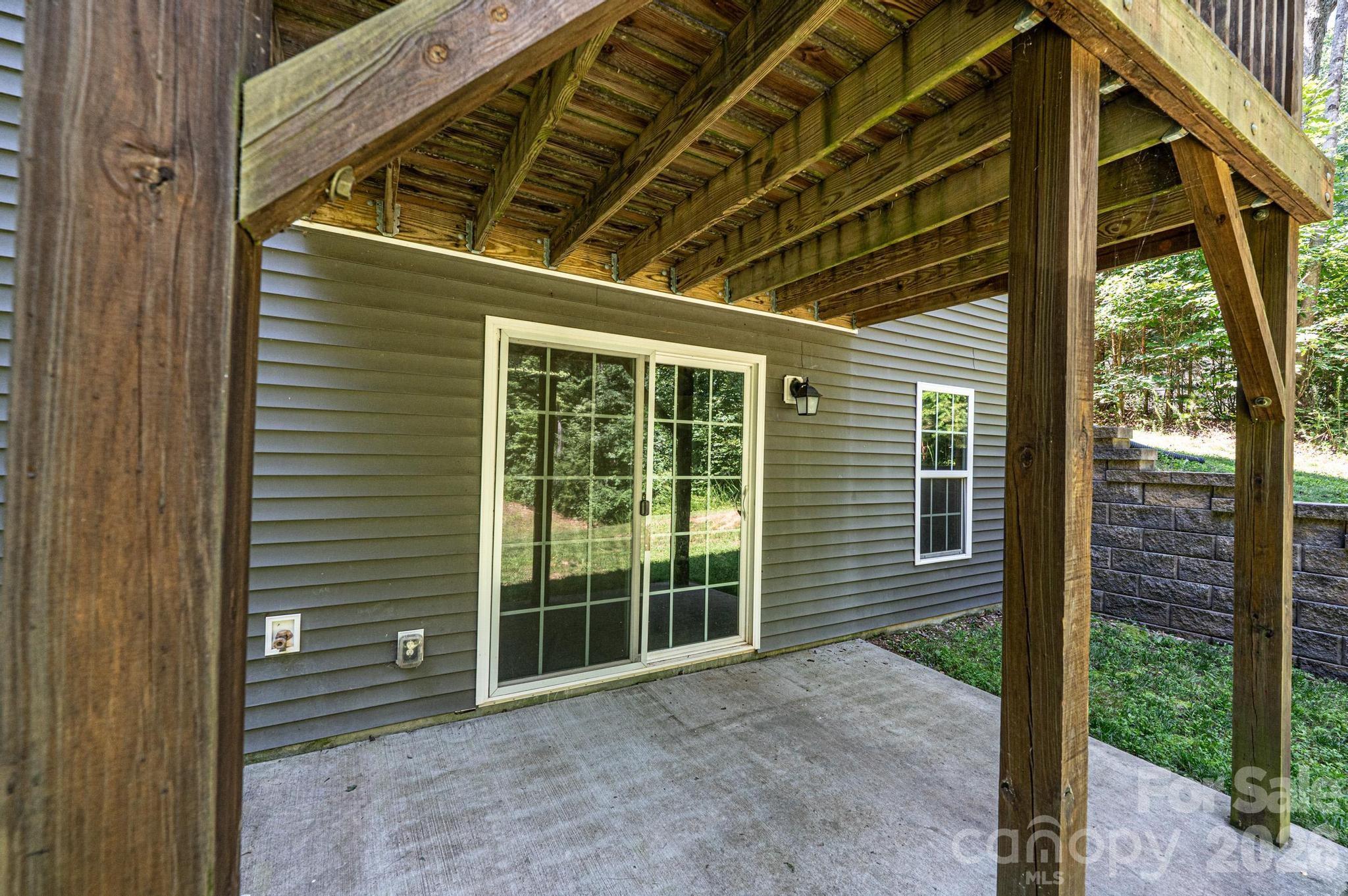 3605 Still Knoll Lane — Sherrills Ford