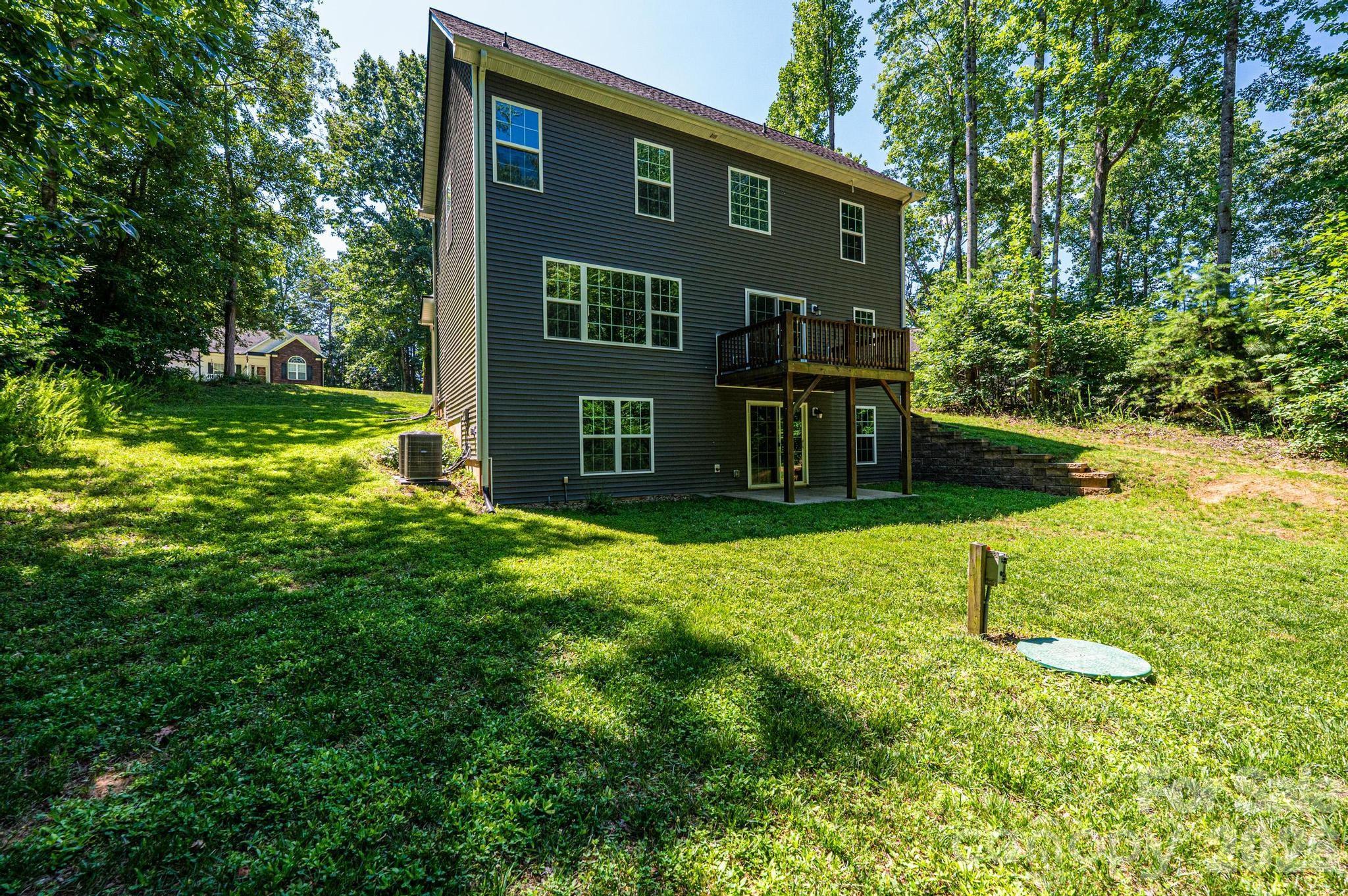 3605 Still Knoll Lane — Sherrills Ford