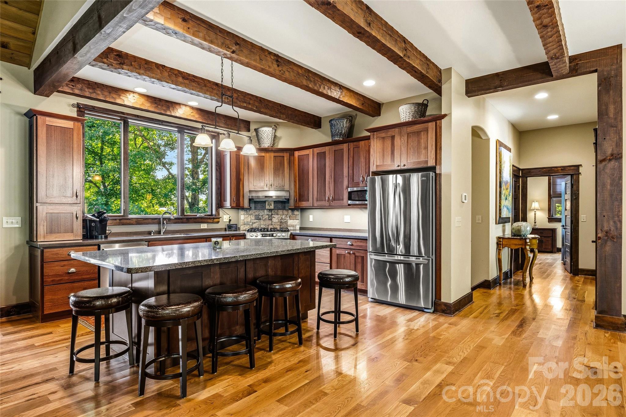 136 Merrills Ridge Road — Asheville