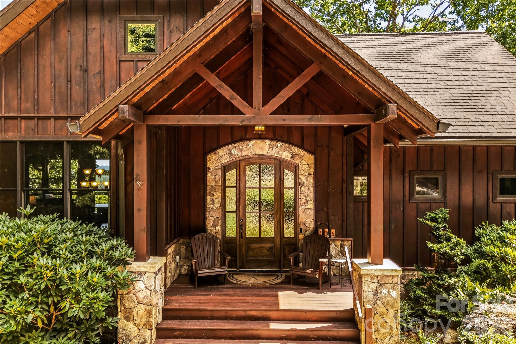 136 Merrills Ridge Road — Asheville