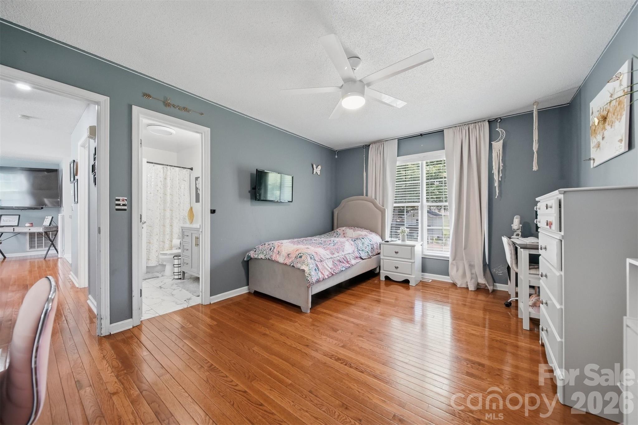 927 Victoria Avenue — Kannapolis