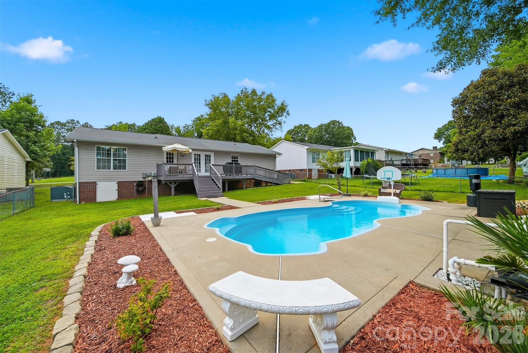 927 Victoria Avenue — Kannapolis
