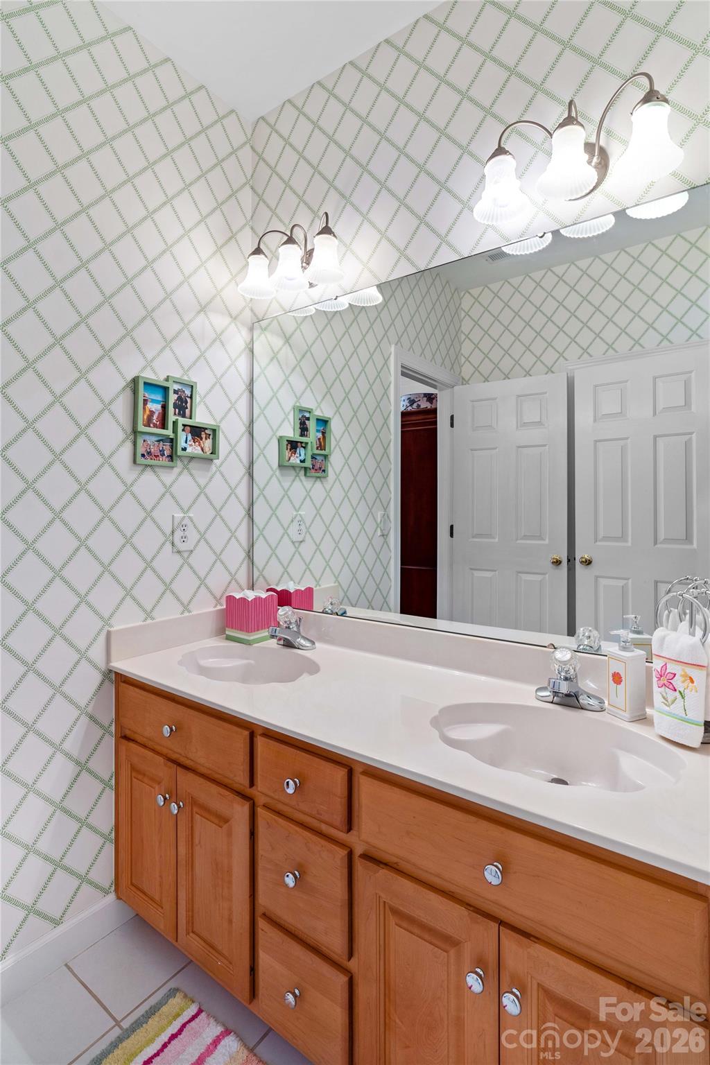 16203 Northstone Drive — Huntersville