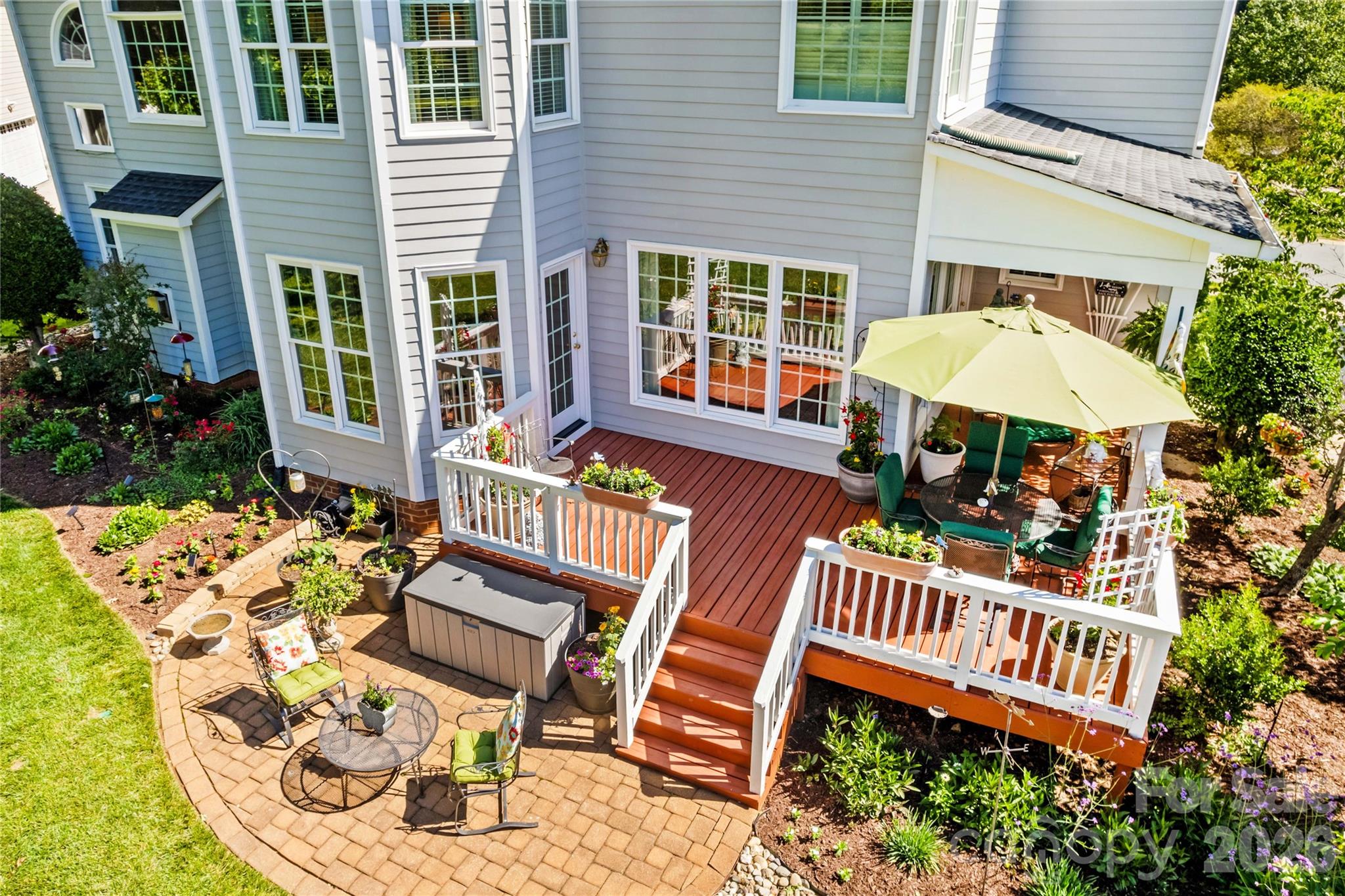 16203 Northstone Drive — Huntersville