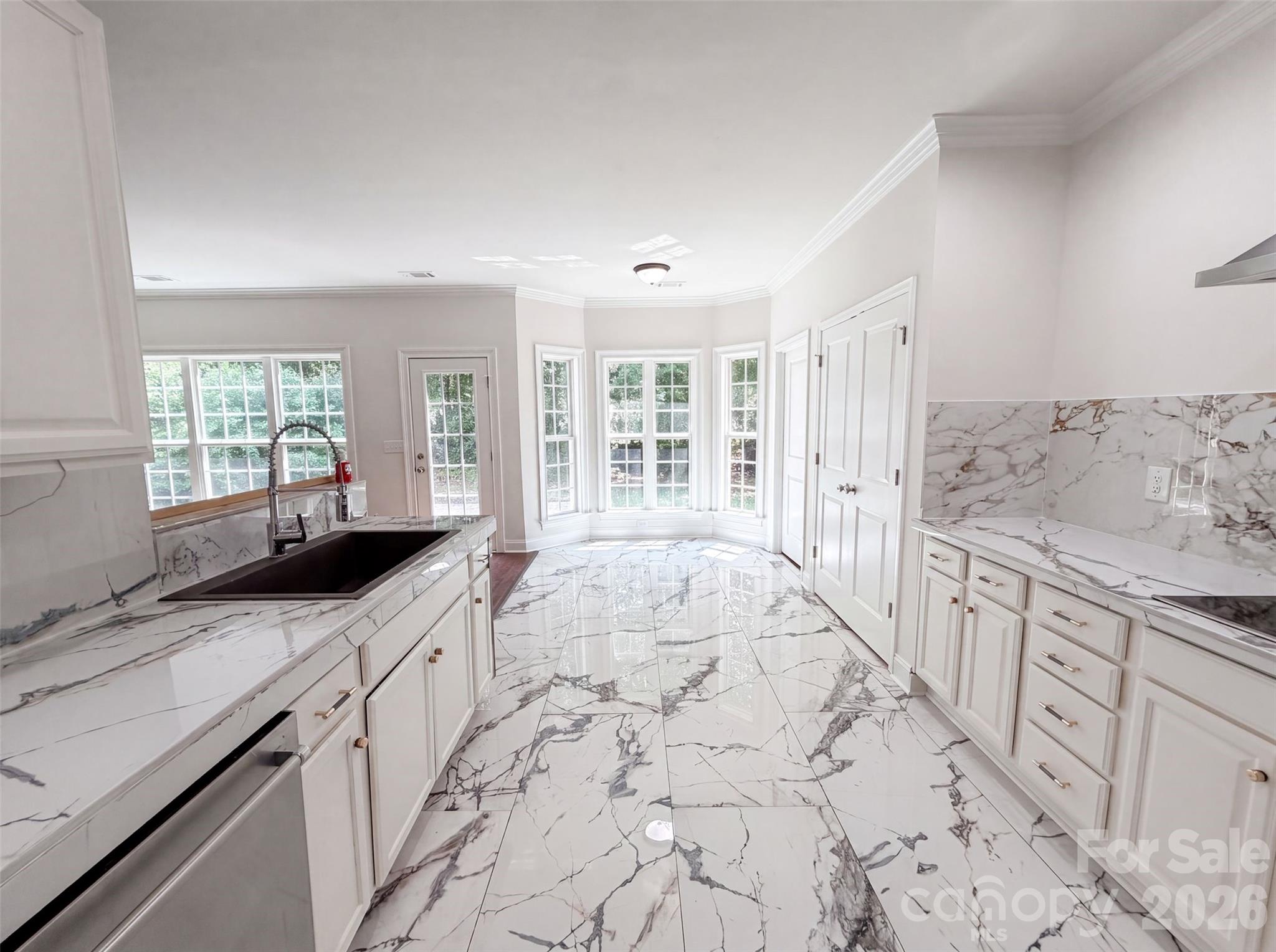 6420 Torrence Trace Drive — Huntersville