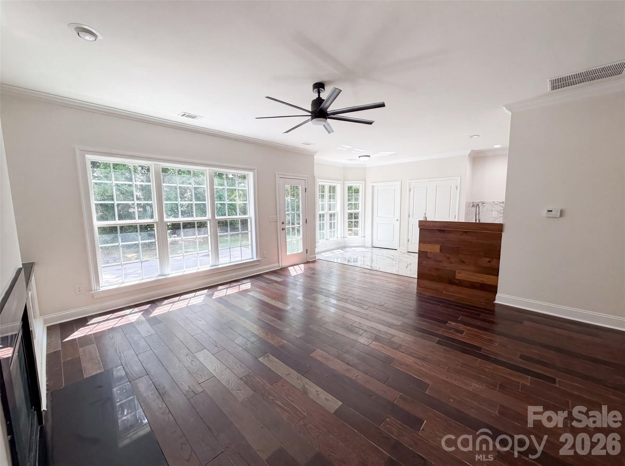 6420 Torrence Trace Drive — Huntersville
