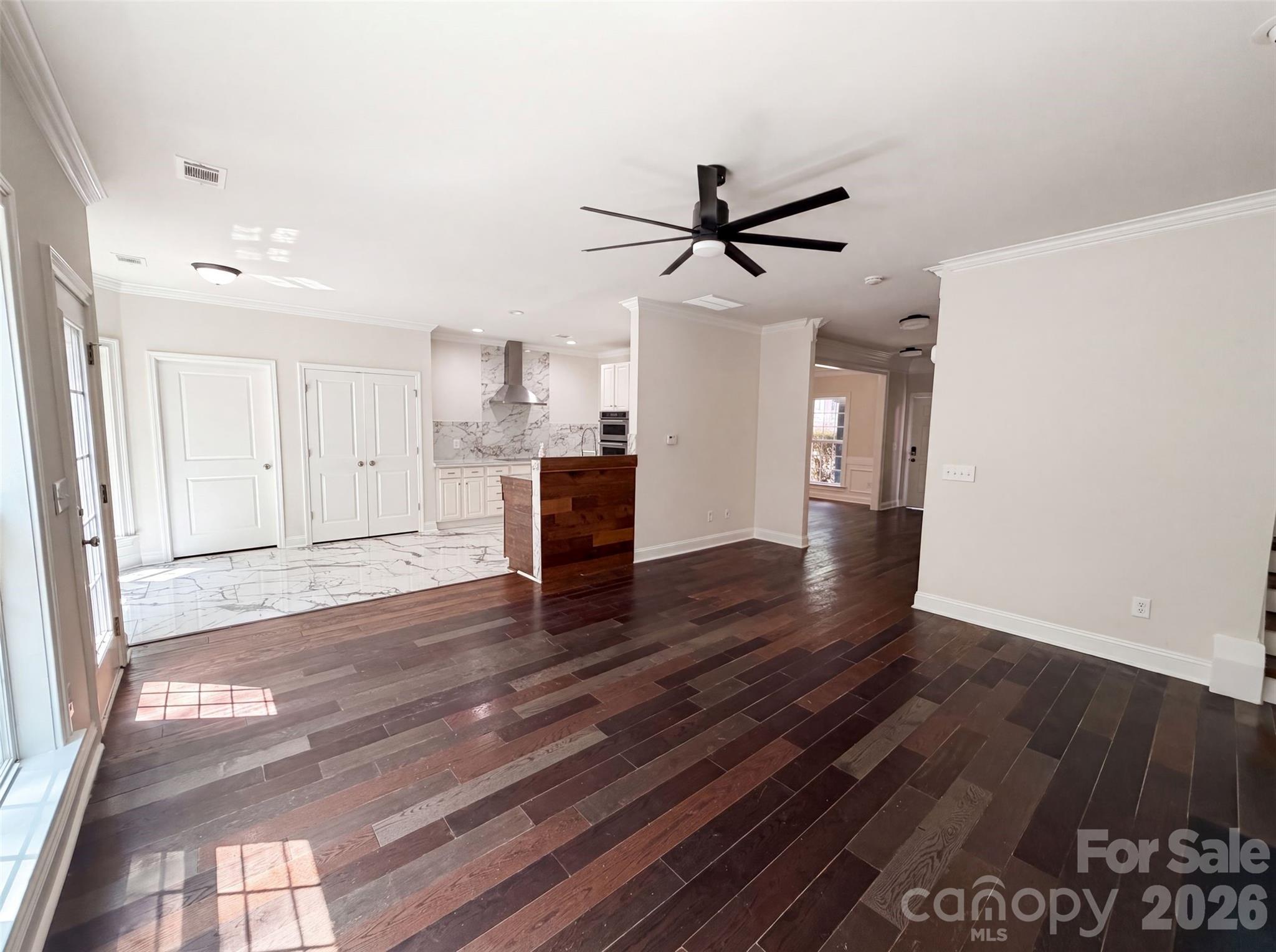 6420 Torrence Trace Drive — Huntersville