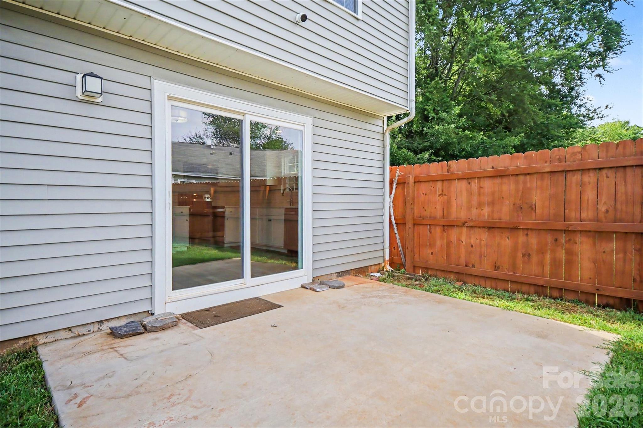 6111 Whispering Brook Court — Charlotte