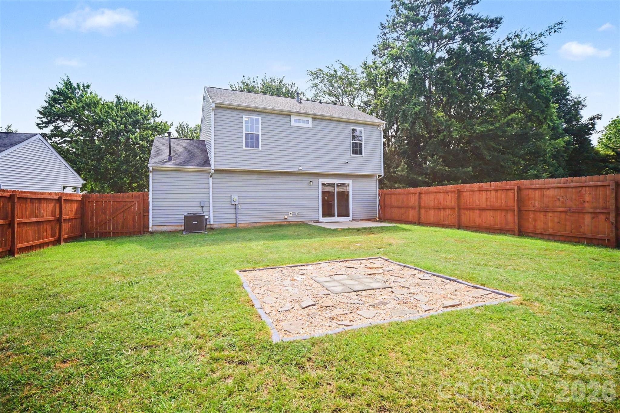 6111 Whispering Brook Court — Charlotte
