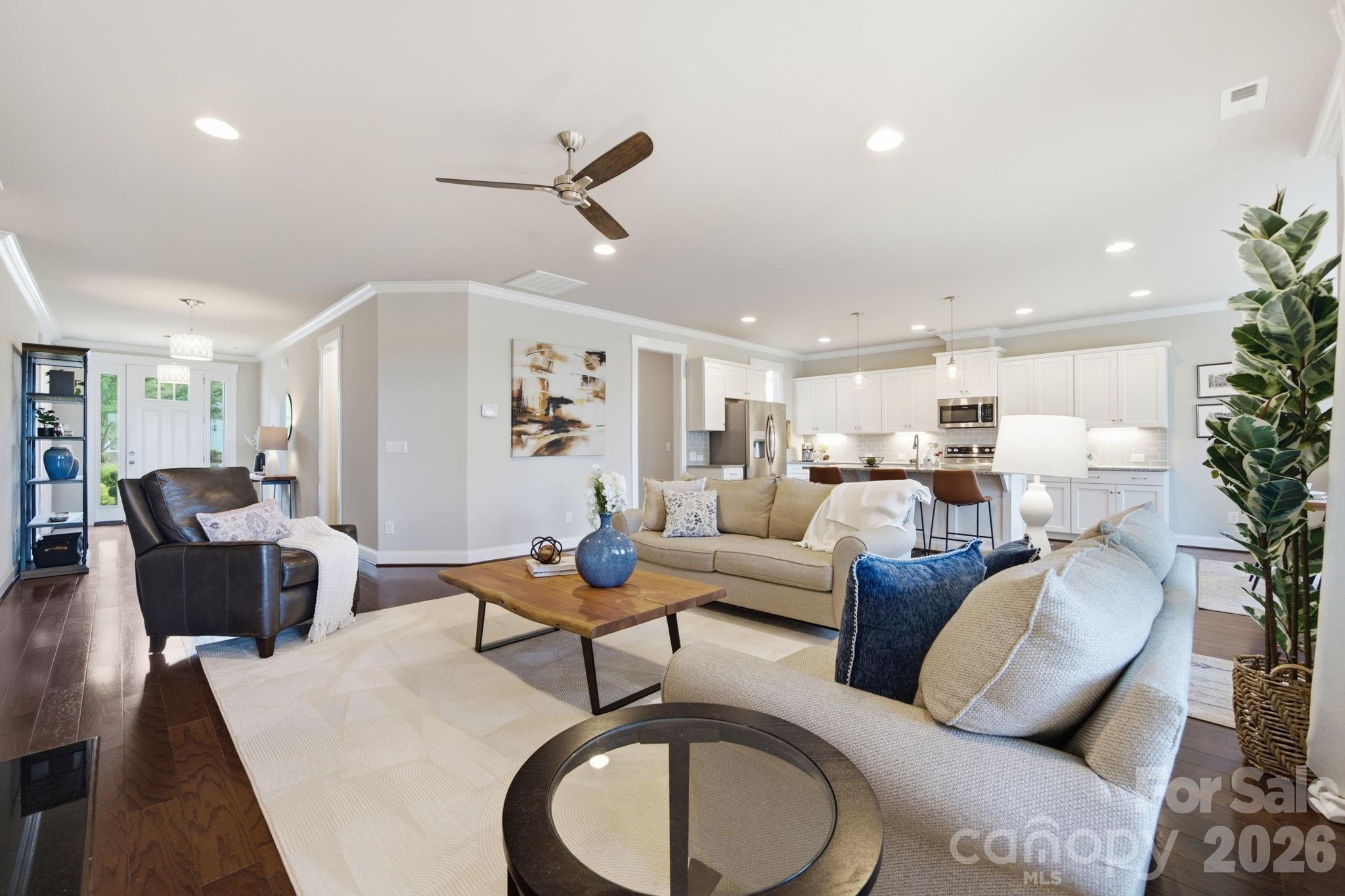 1012 Overlake Drive — Belmont