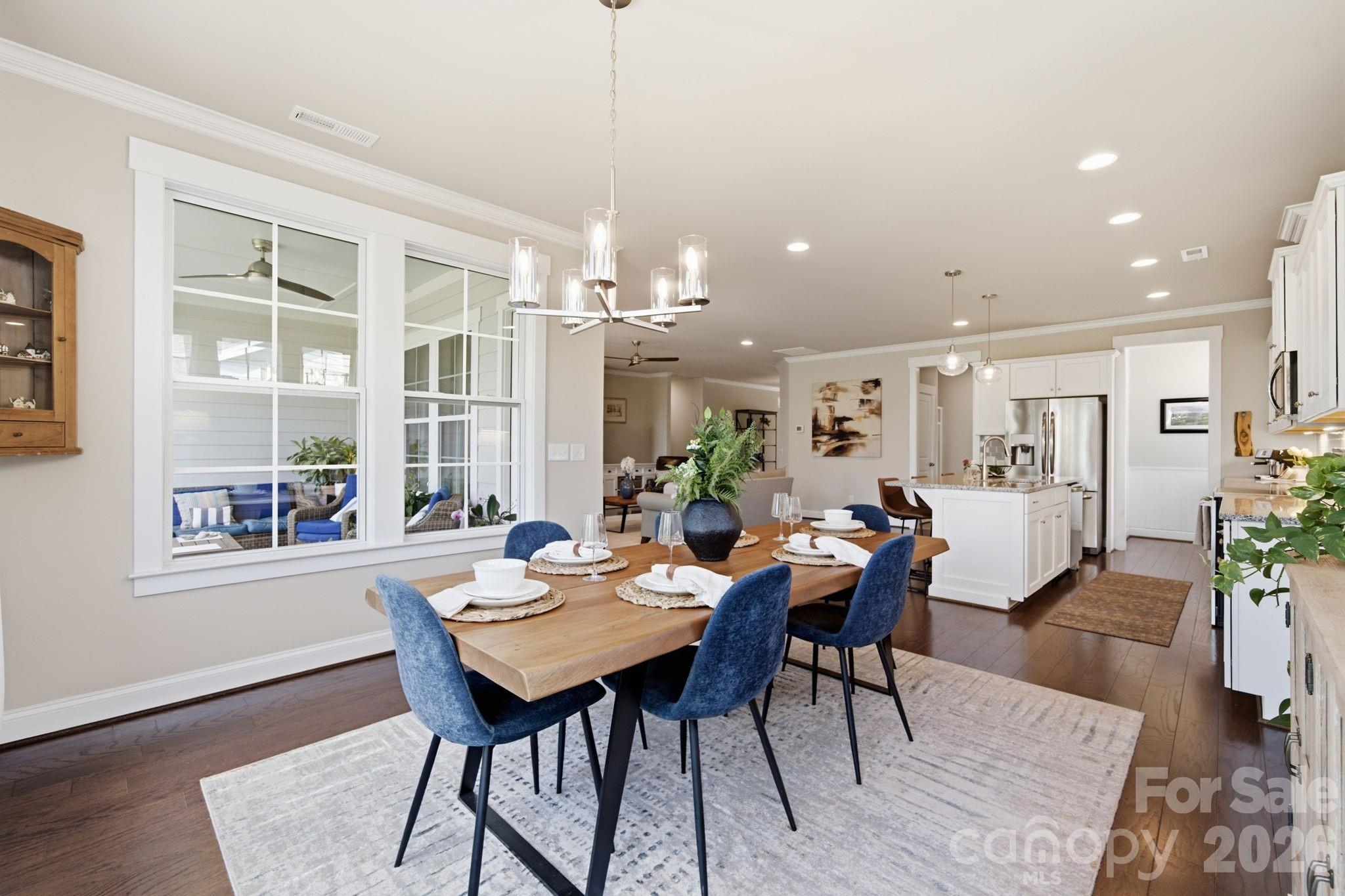 1012 Overlake Drive — Belmont