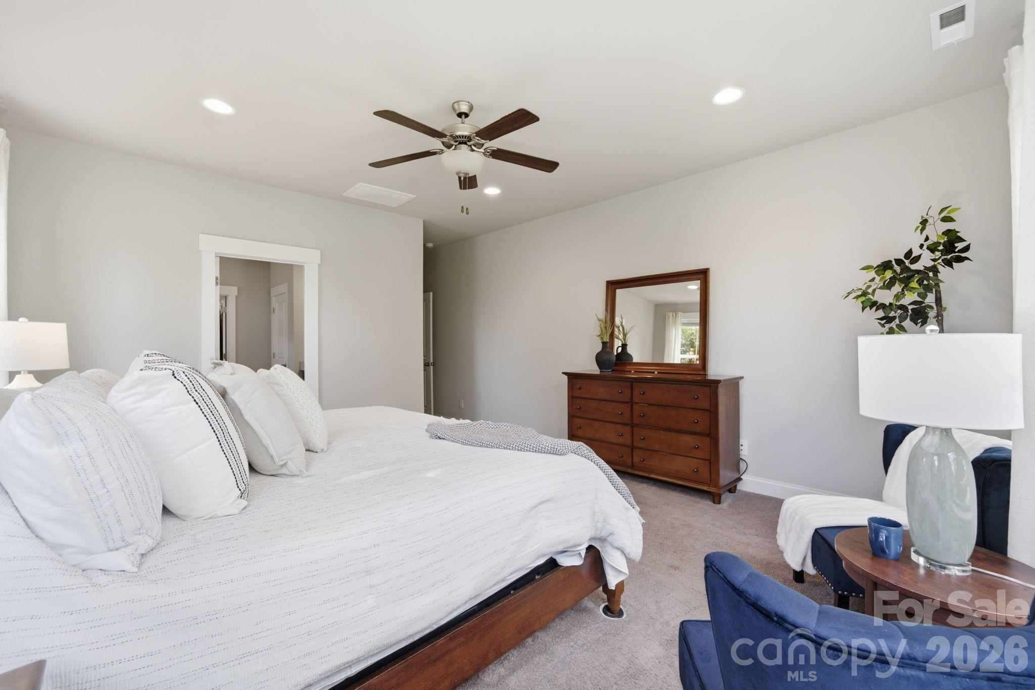 1012 Overlake Drive — Belmont