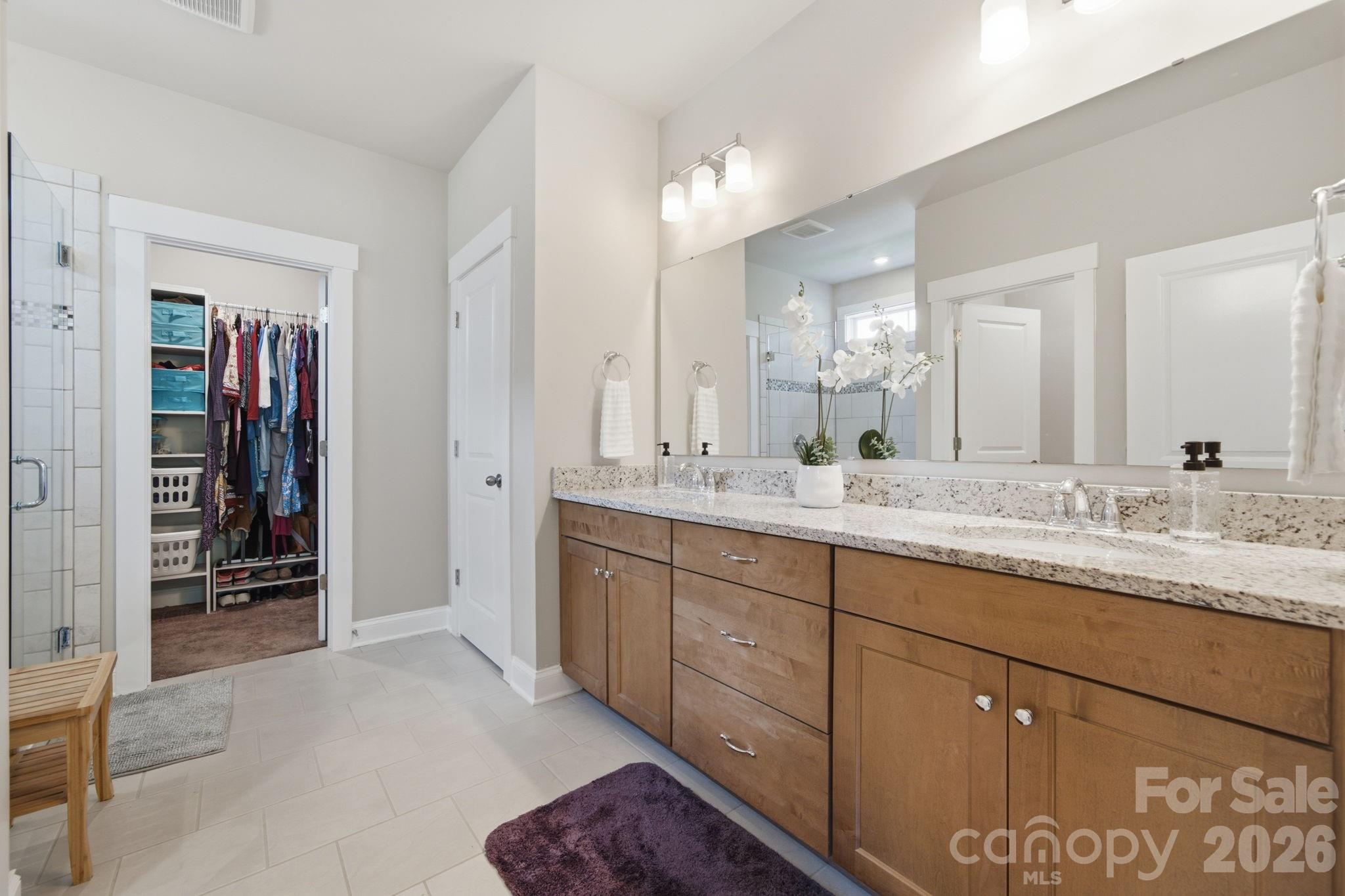 1012 Overlake Drive — Belmont