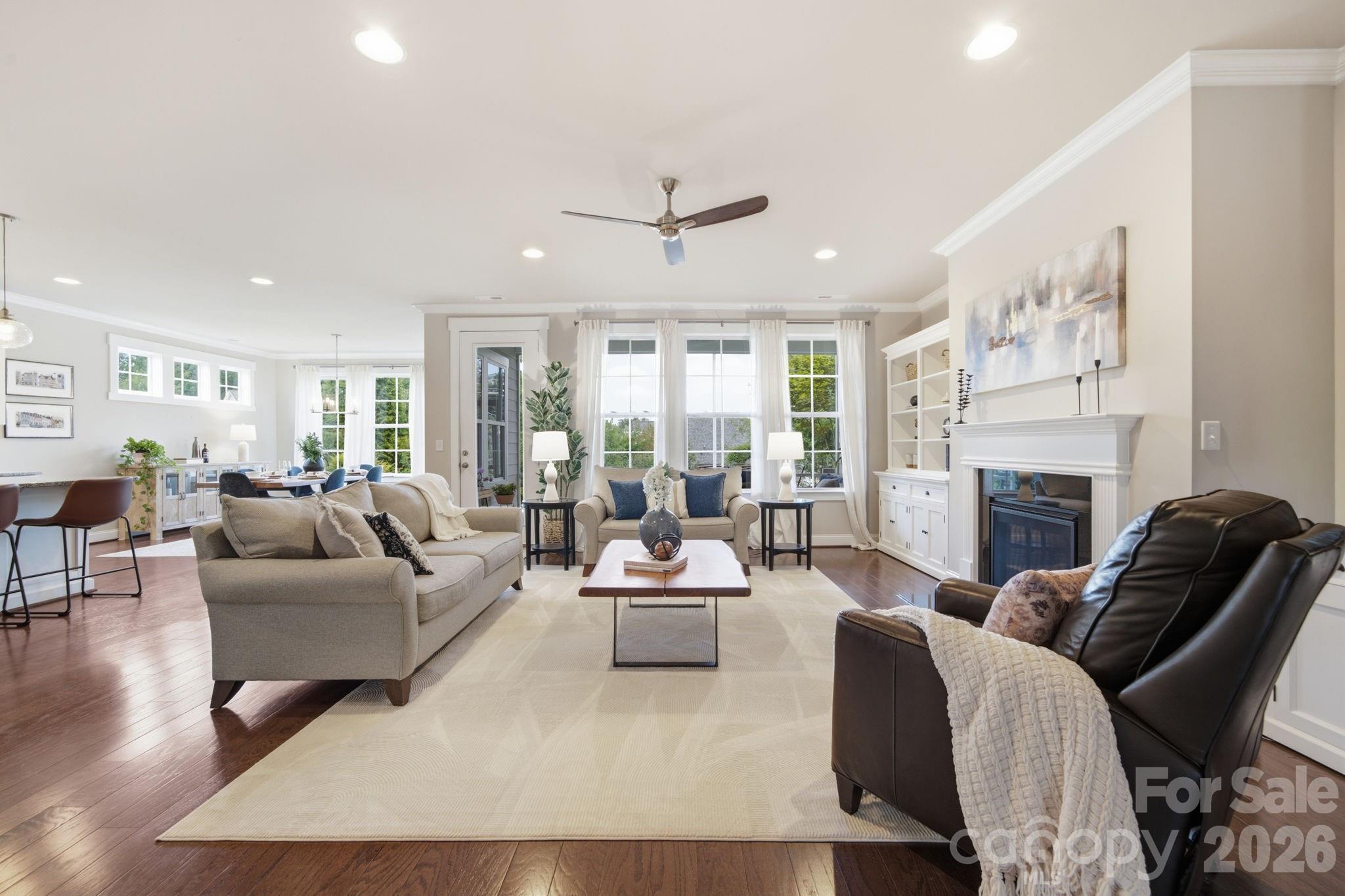 1012 Overlake Drive — Belmont
