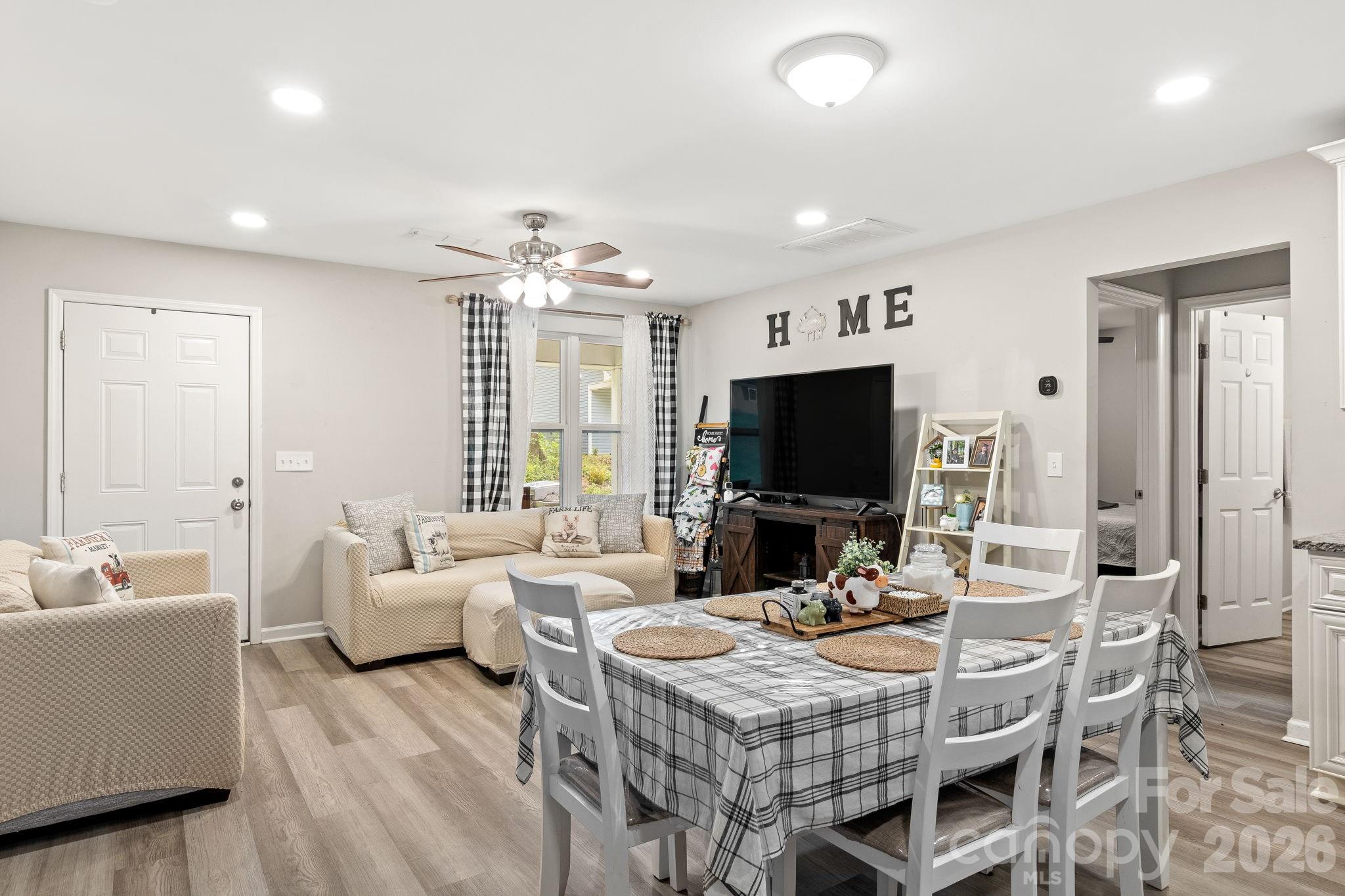 641 Johns Lane — Gastonia