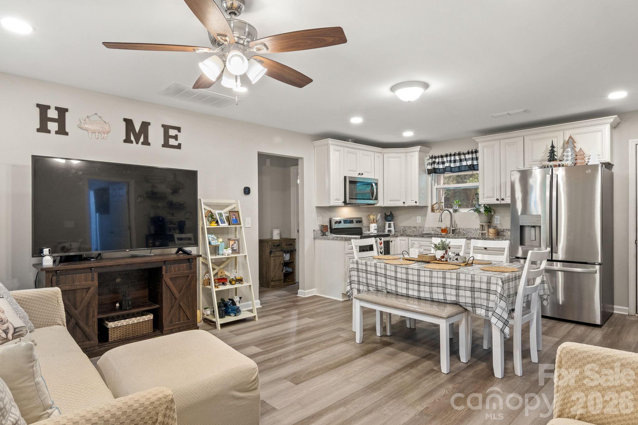 641 Johns Lane — Gastonia