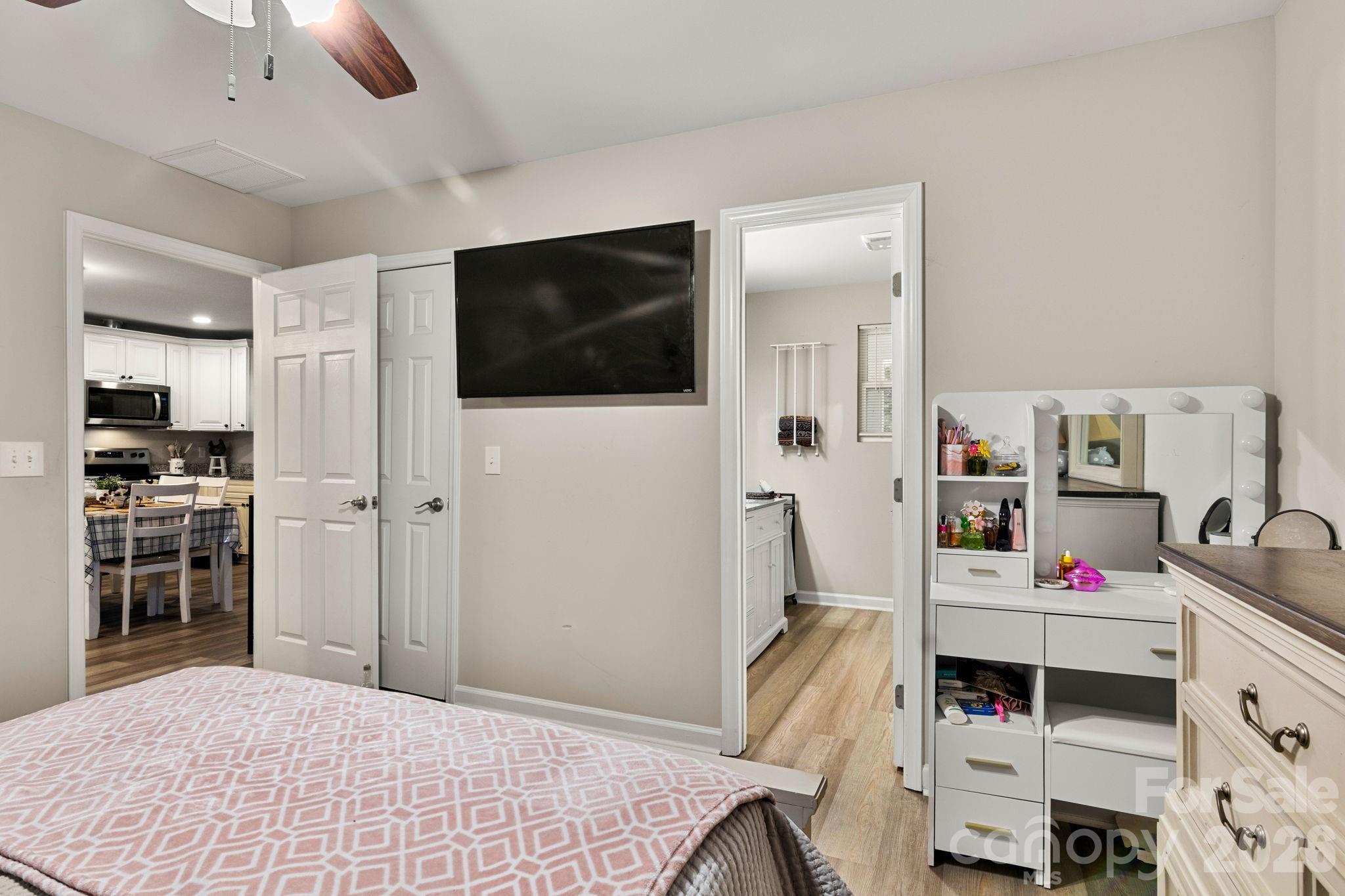 641 Johns Lane — Gastonia