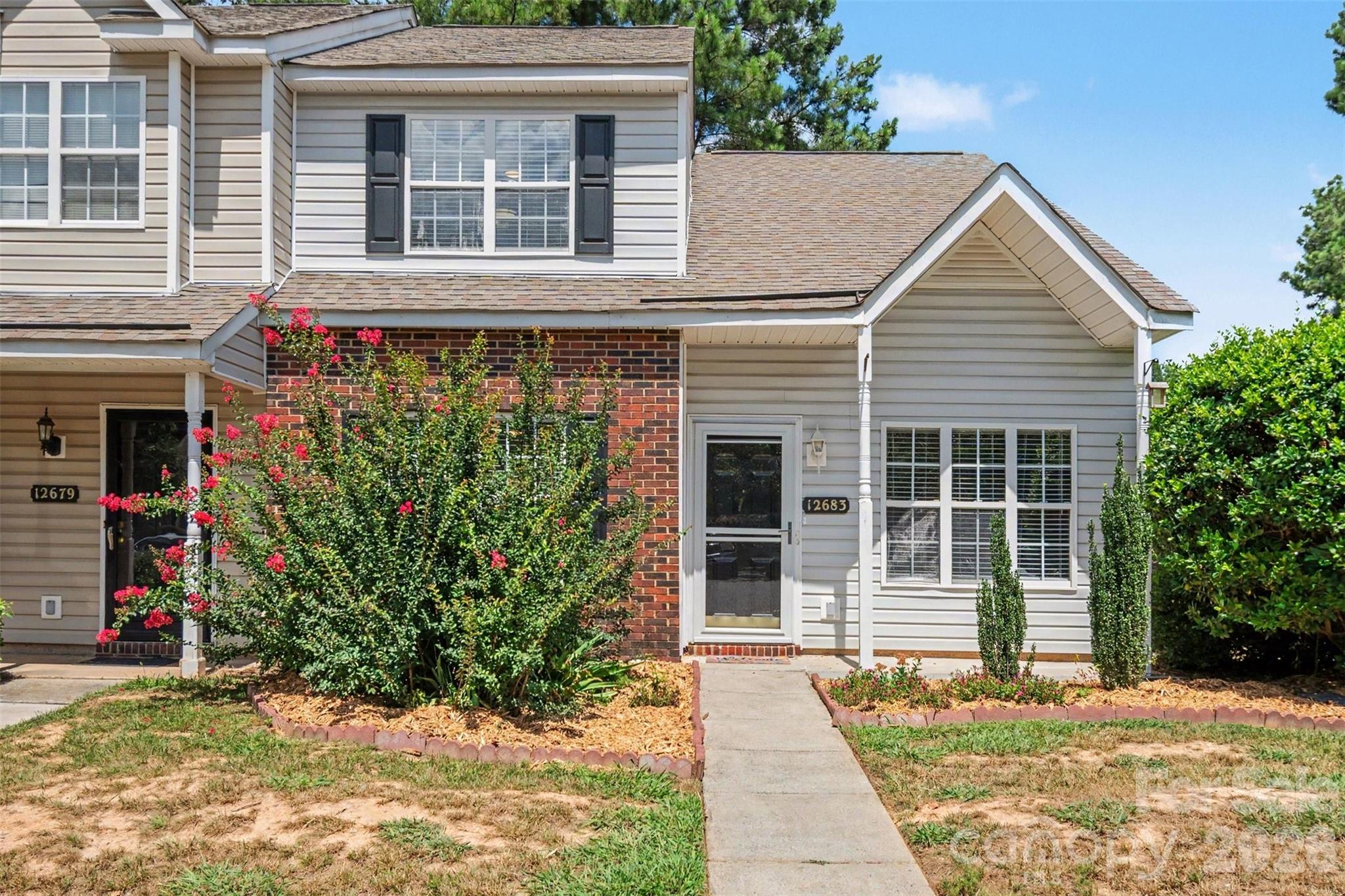 12683 Bluestem Lane — Charlotte