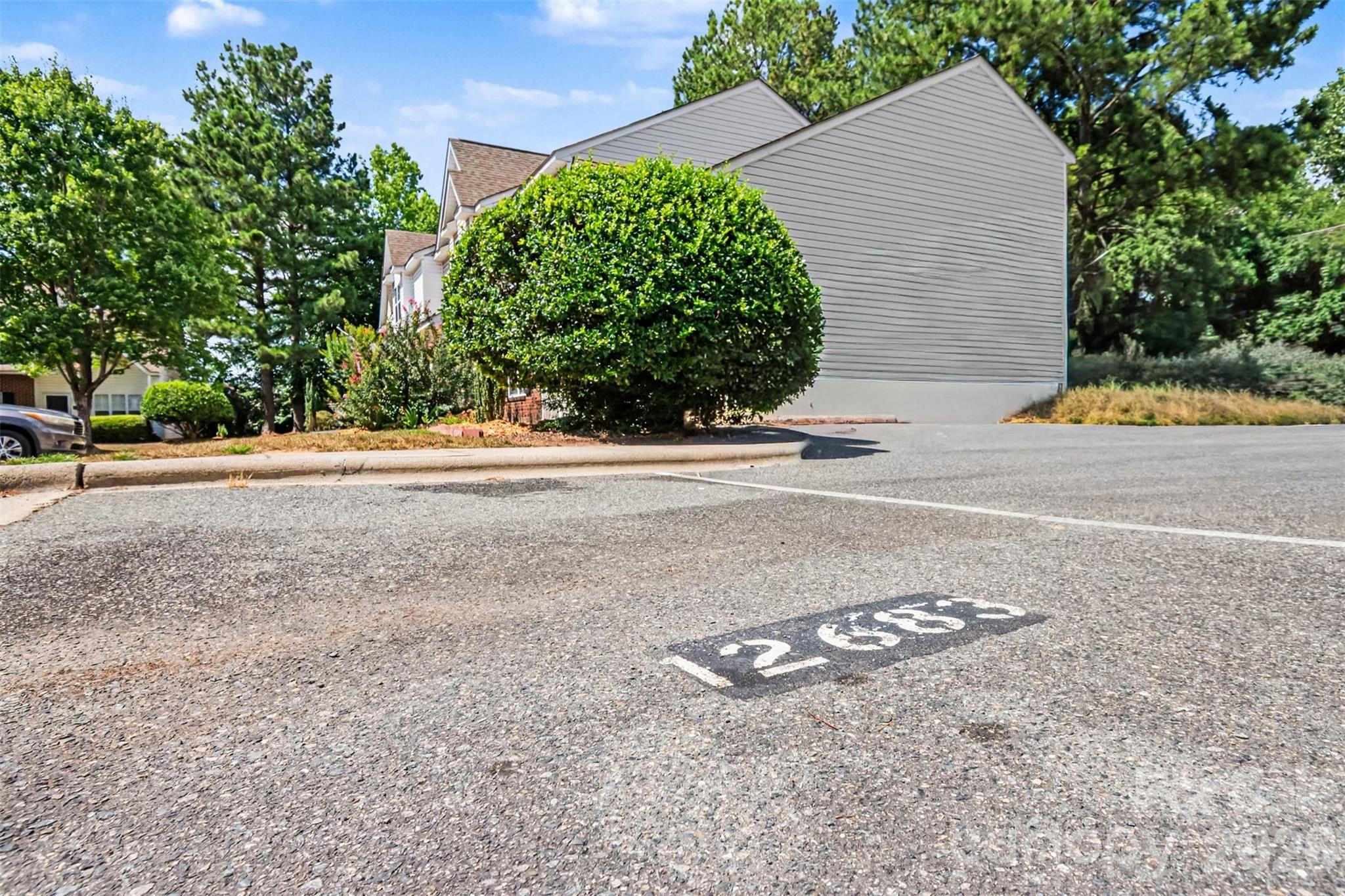 12683 Bluestem Lane — Charlotte