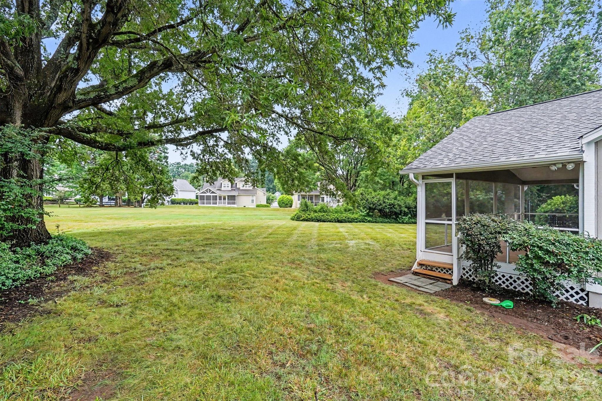 8225 Strawberry Lane — Charlotte