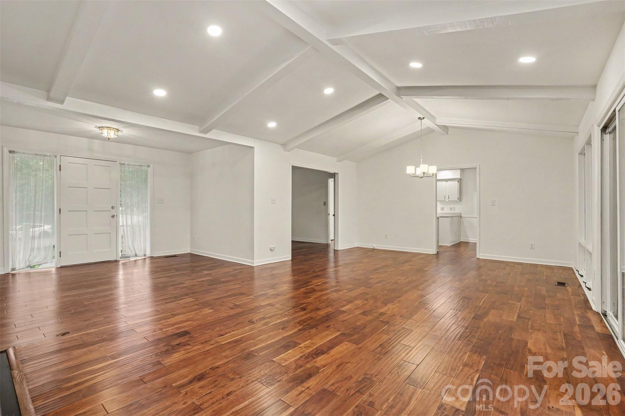 8225 Strawberry Lane — Charlotte