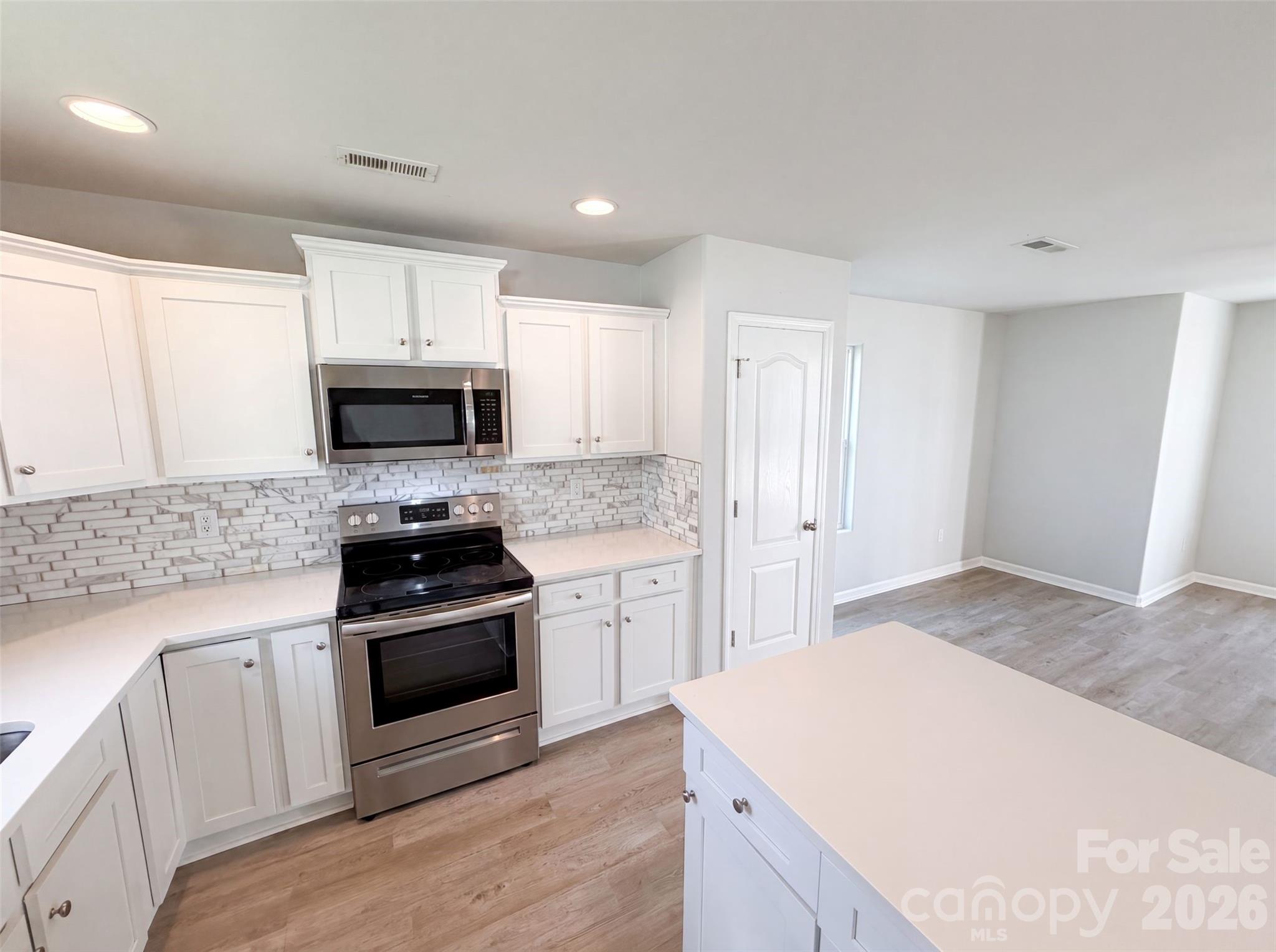 8222 Gabon Court — Charlotte