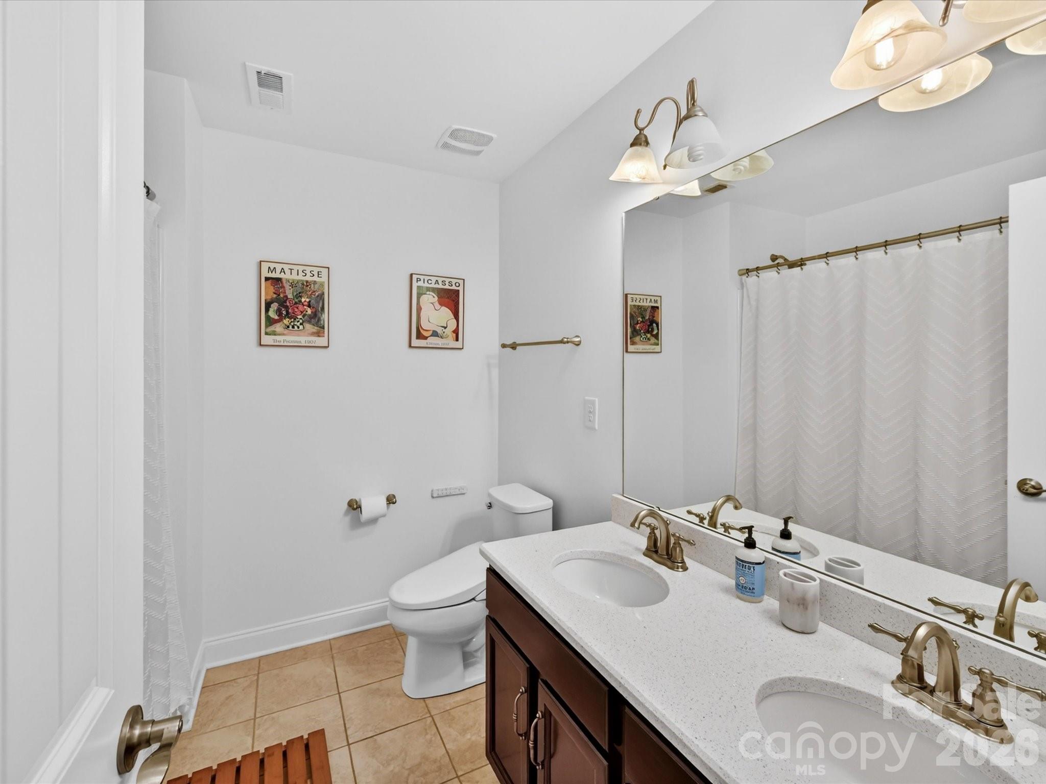 113 Hillandale Road — Charlotte