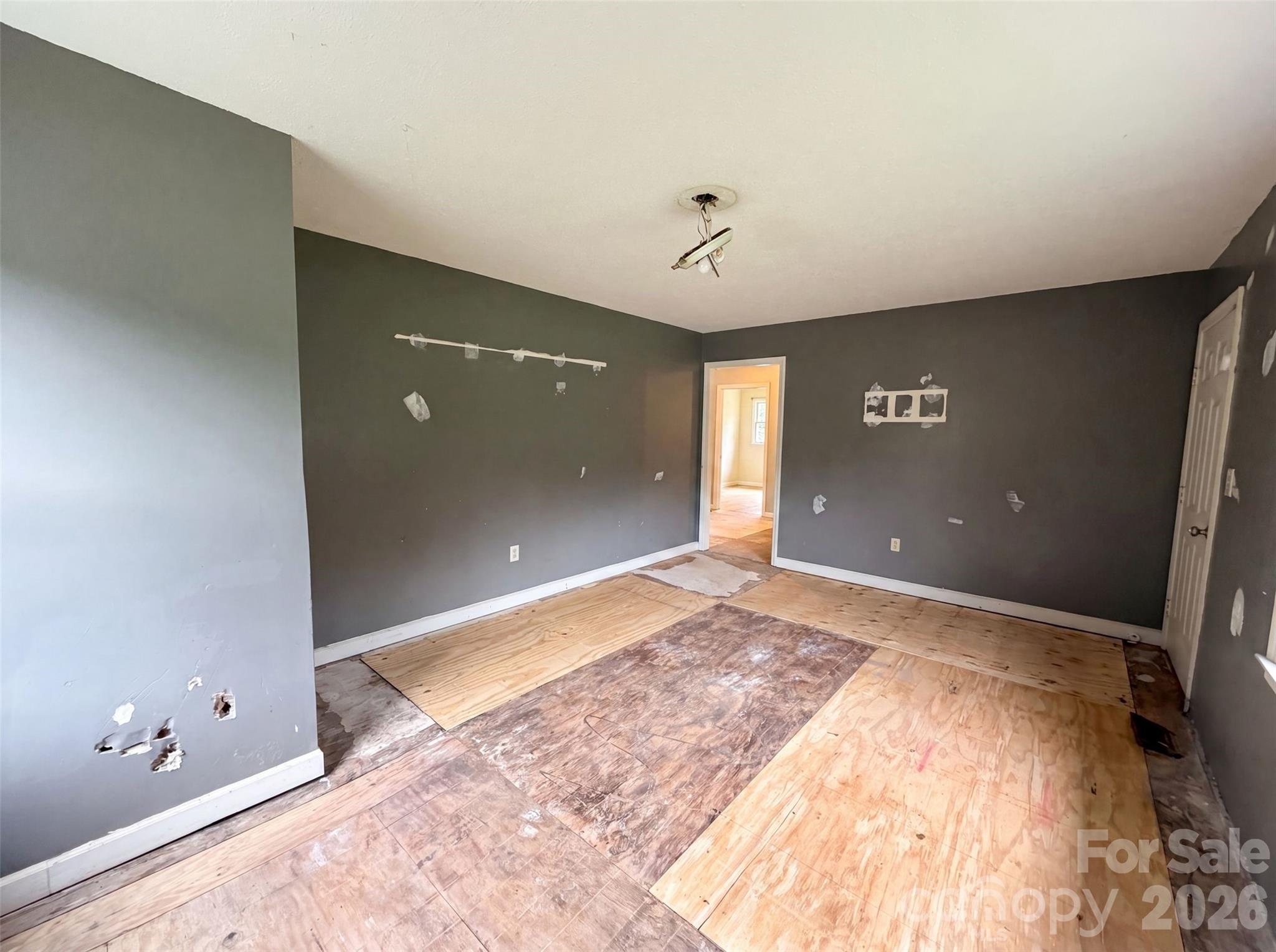3806 Vanderburg Drive S — Concord