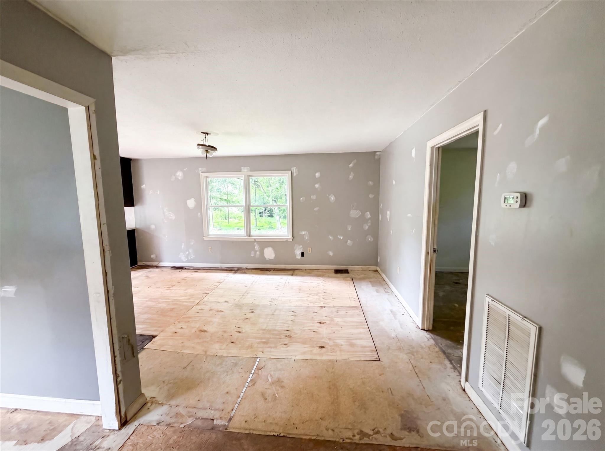 3806 Vanderburg Drive S — Concord