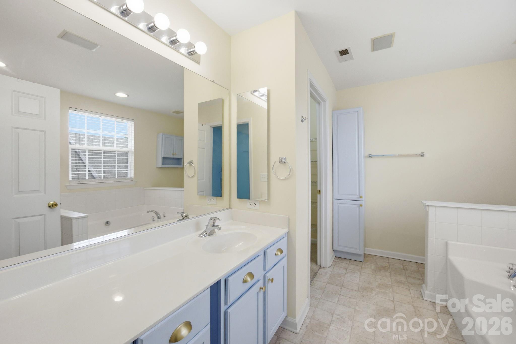 255 Horizon Circle #52 — Rock Hill