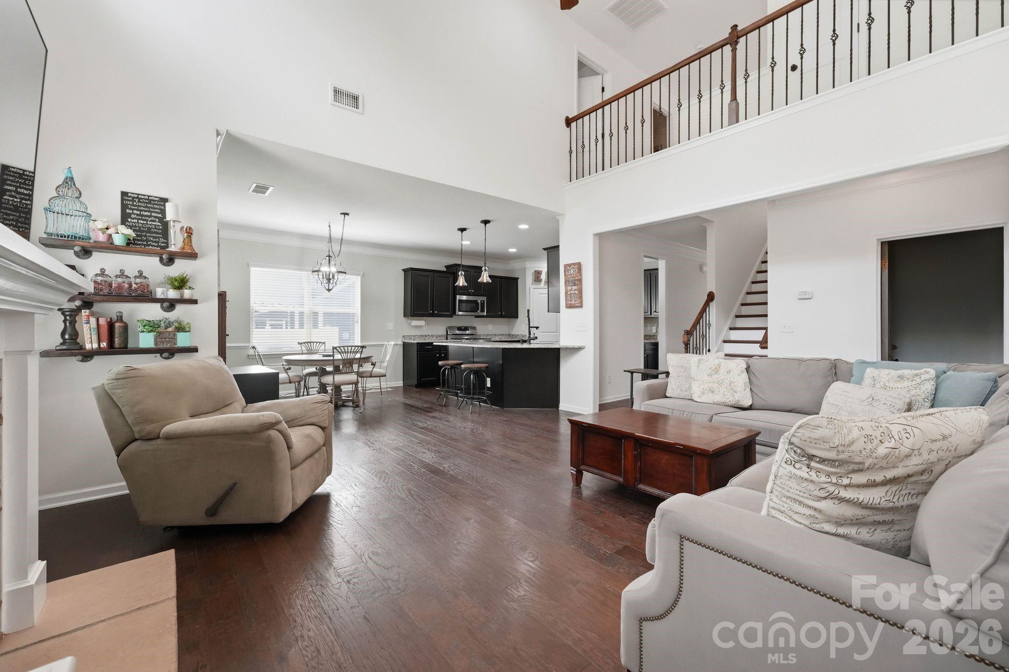 5917 Mcclintock Drive — Denver