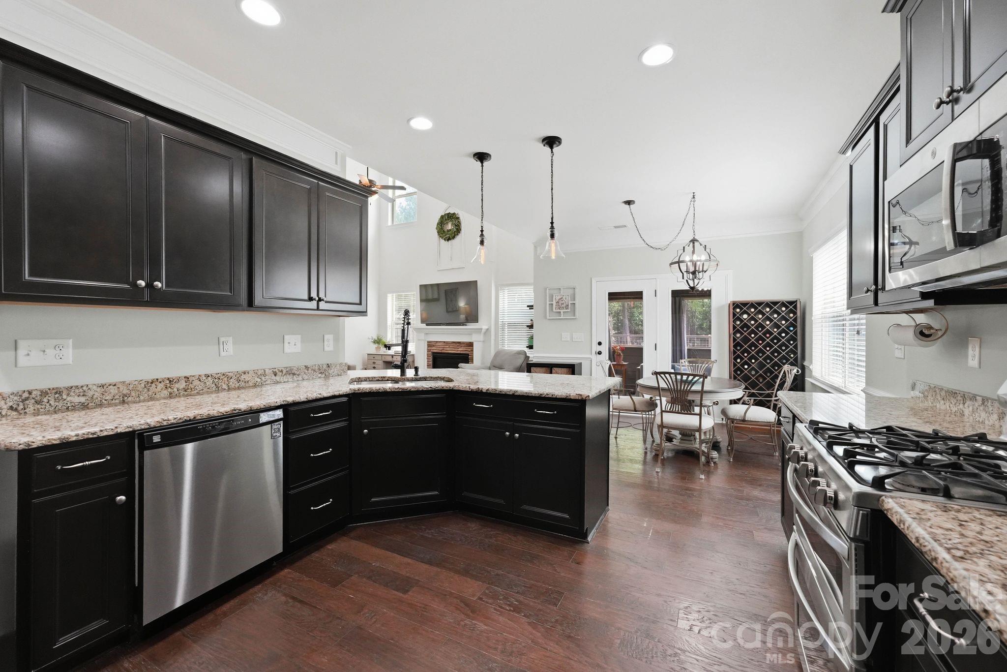 5917 Mcclintock Drive — Denver