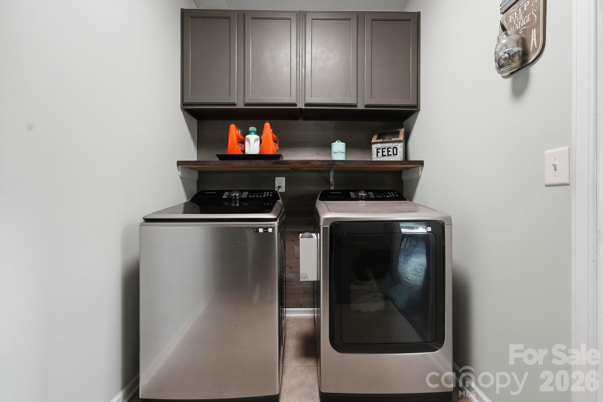 5917 Mcclintock Drive — Denver