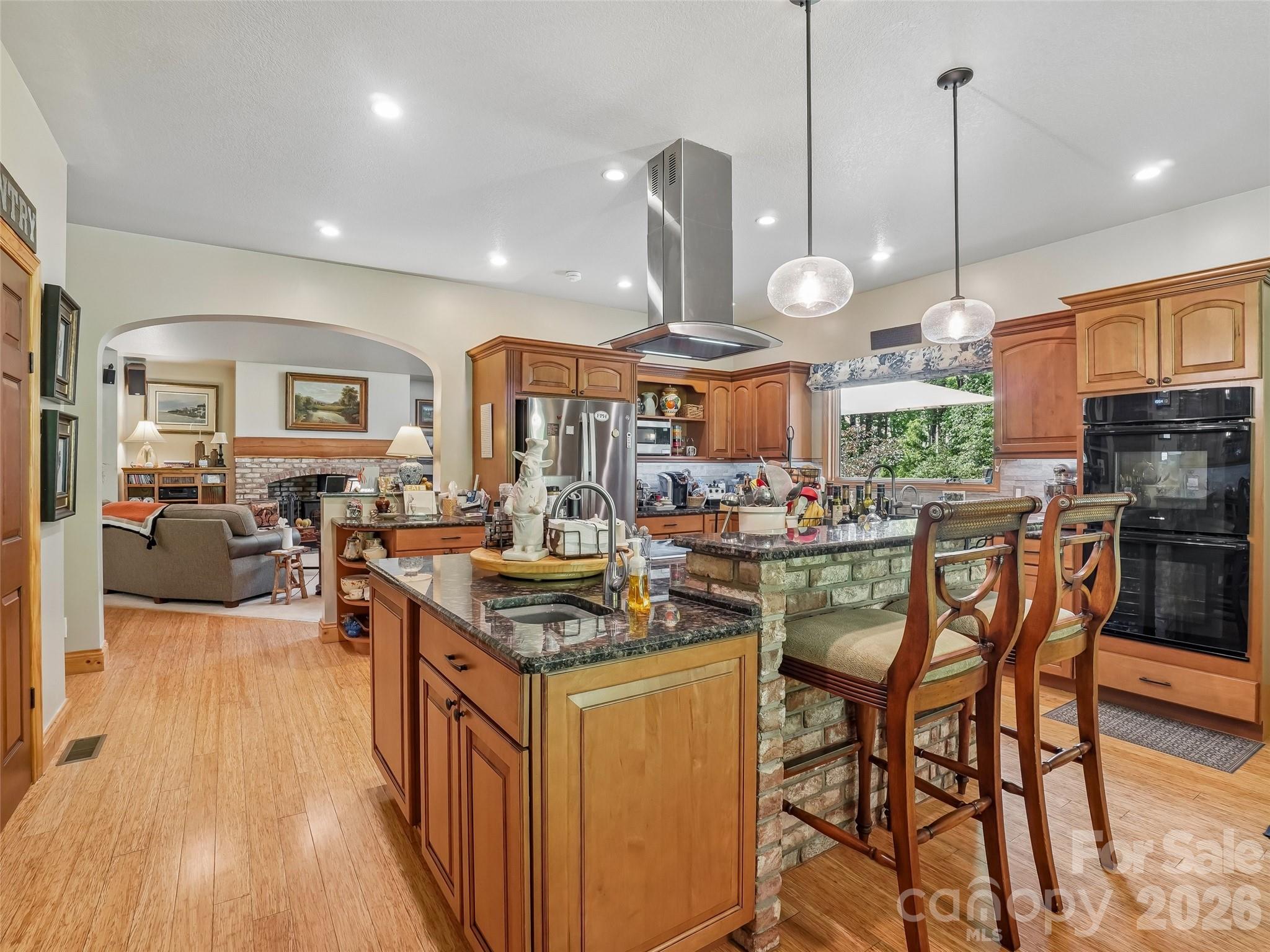 300 Pinnacle Peak Lane — Flat Rock
