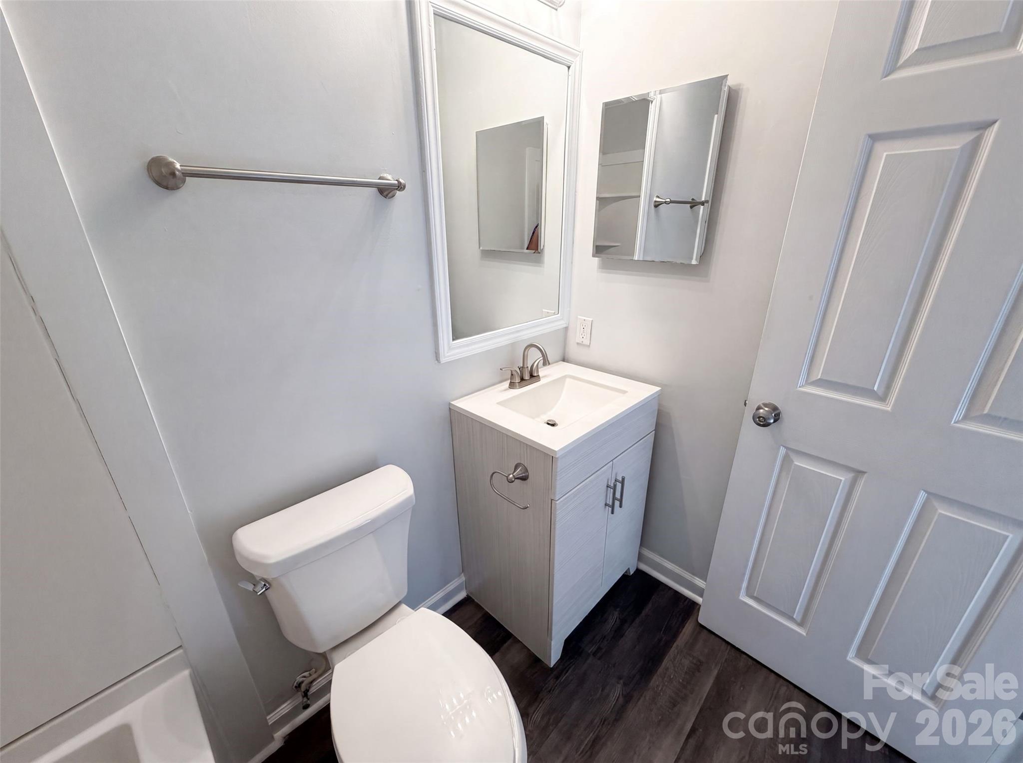 2427 Brook Canyon Drive — Charlotte