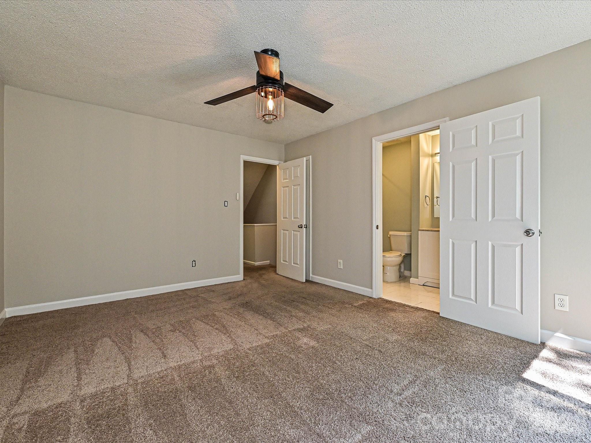 9111 Sharonbrook Drive — Charlotte