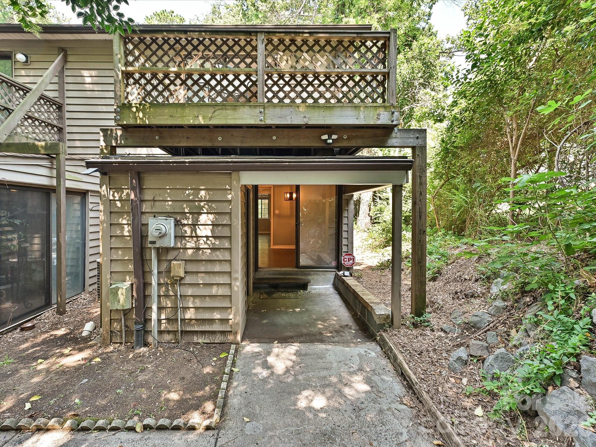 9111 Sharonbrook Drive — Charlotte